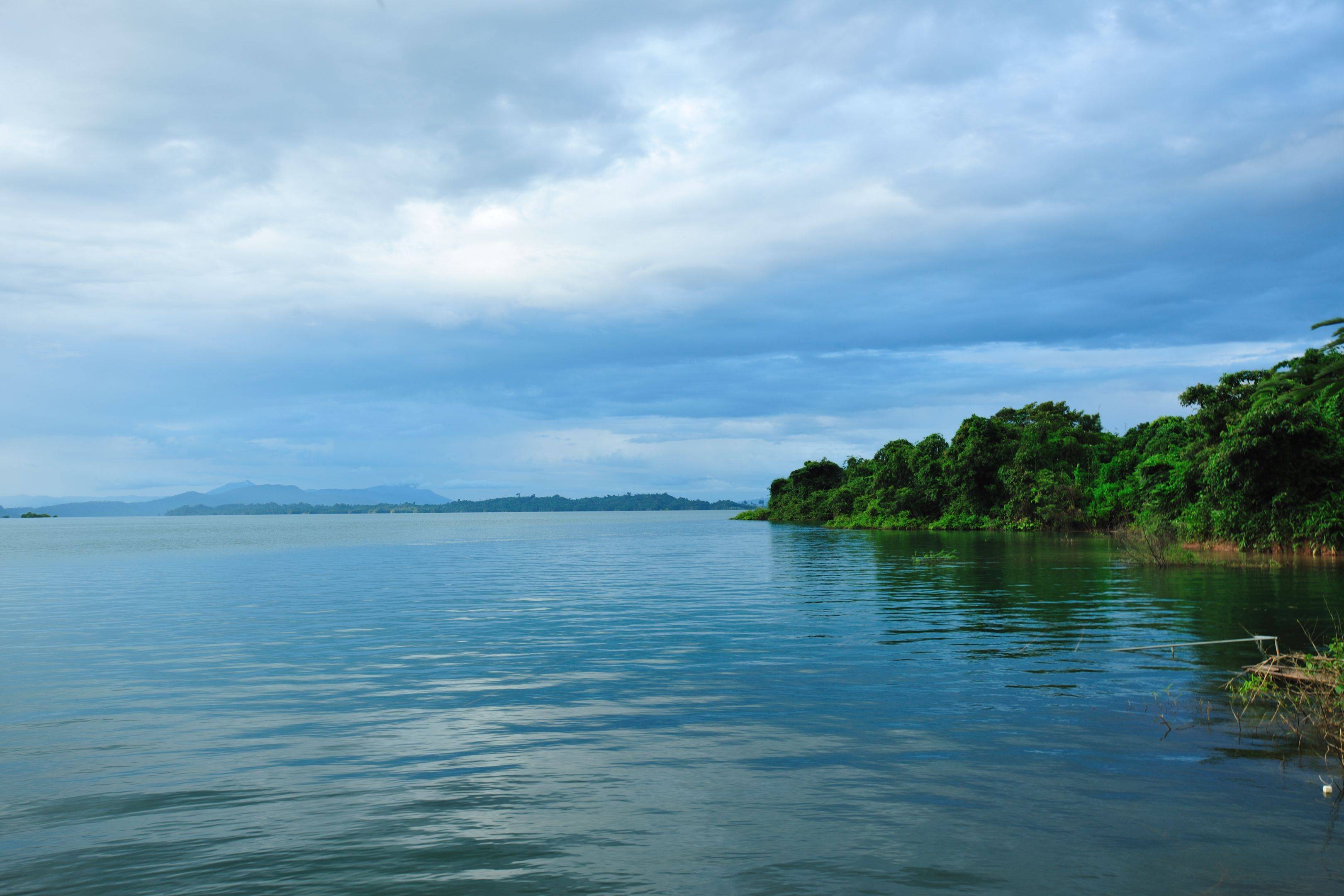 Visite de la capitale et découverte du Lac de Nam Ngum