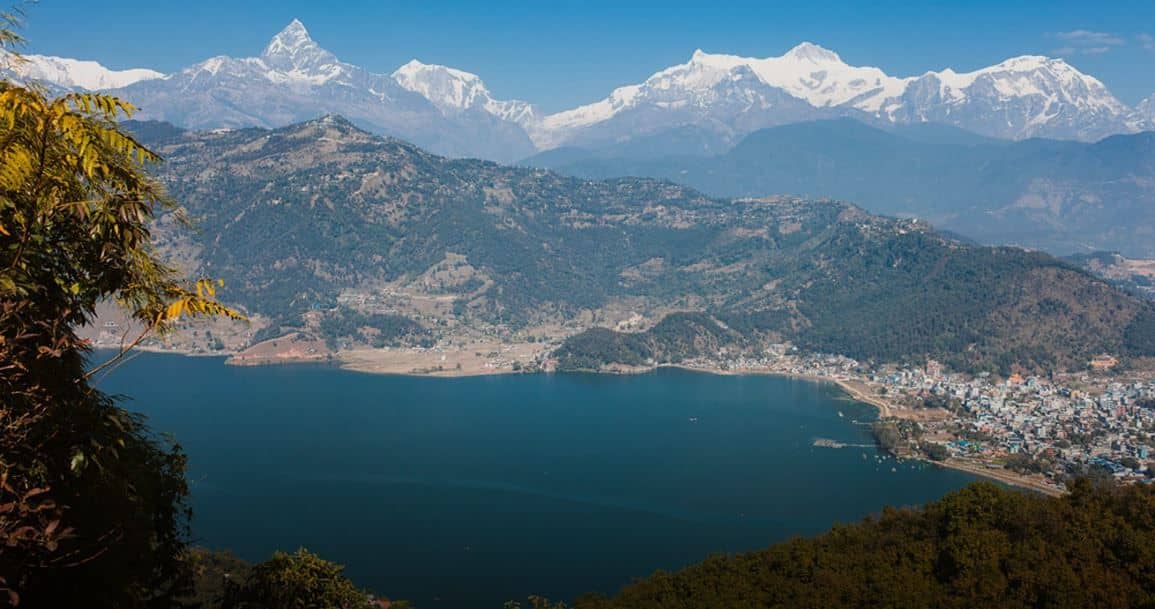 Vlucht naar prachtig Pokhara