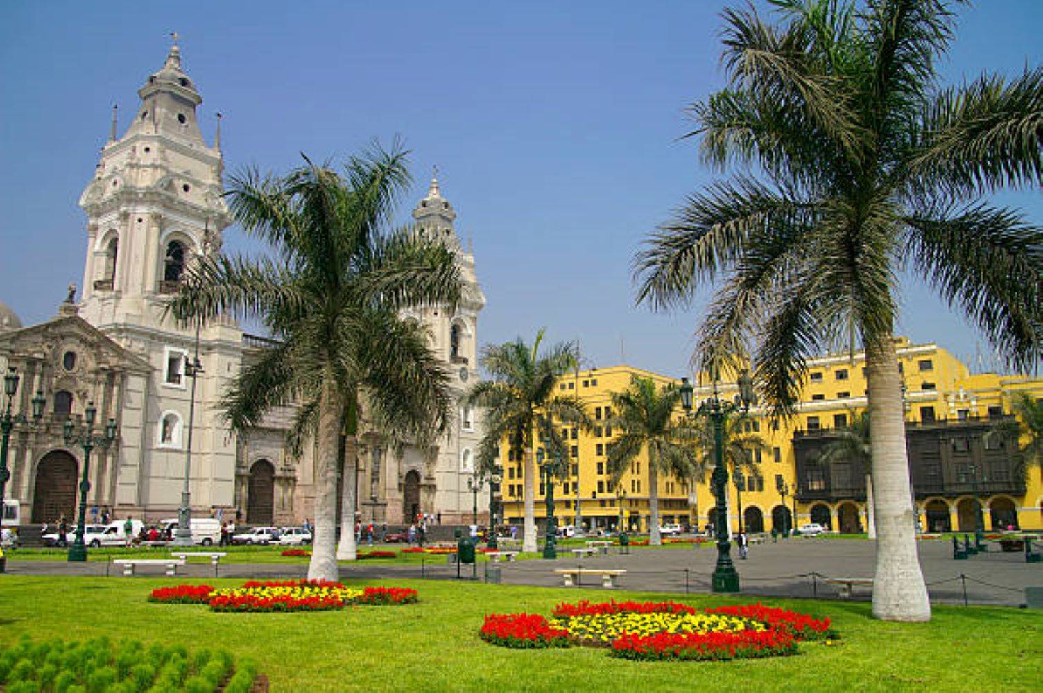 Alla scoperta di Lima e lo spettacolo delle fontane illuminate