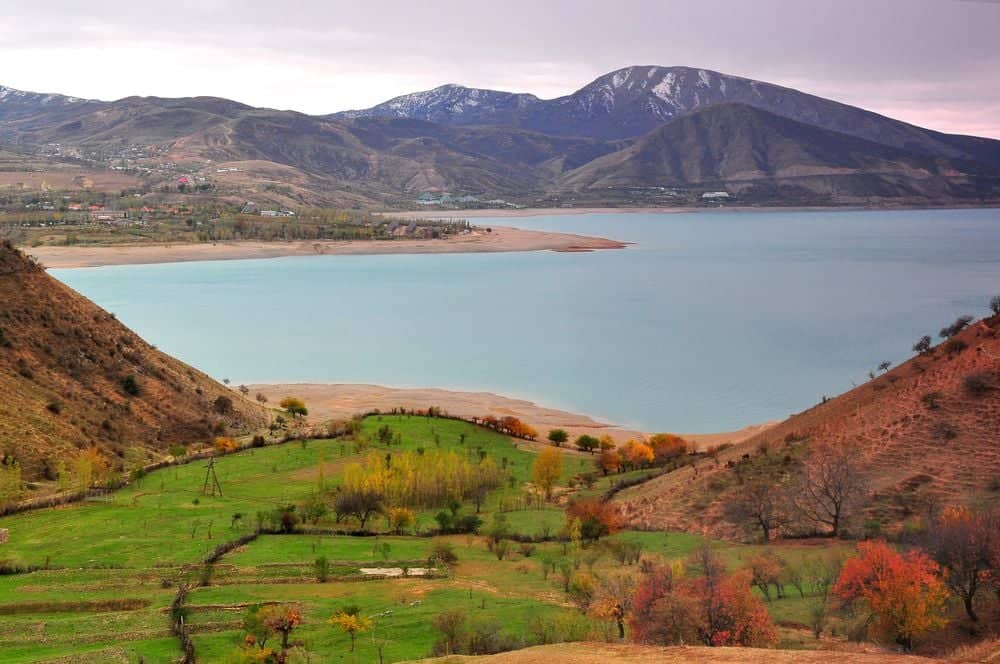 Ein See, Kamelritt und das Leben im Dorf Hayat