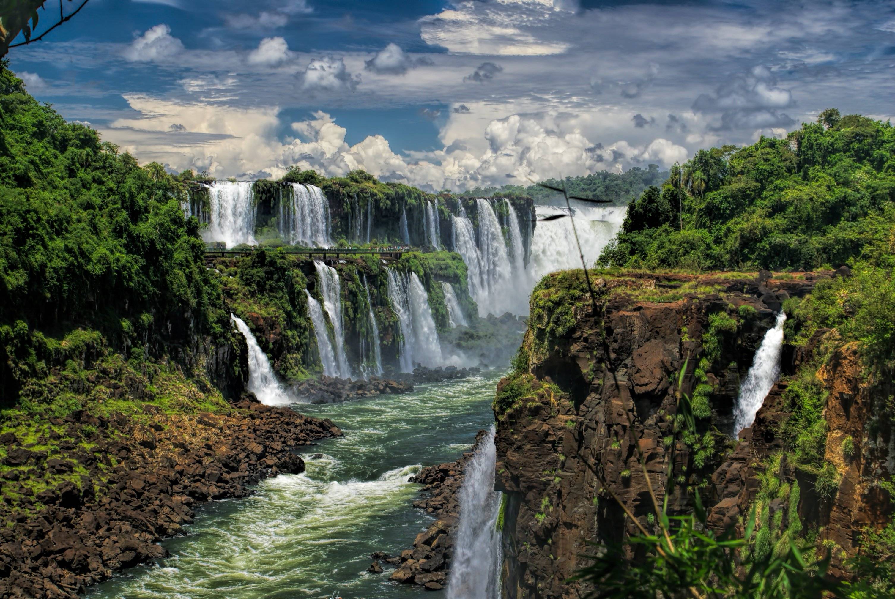 Des eaux de Paraty, aux chutes de Foz do Iguaçu