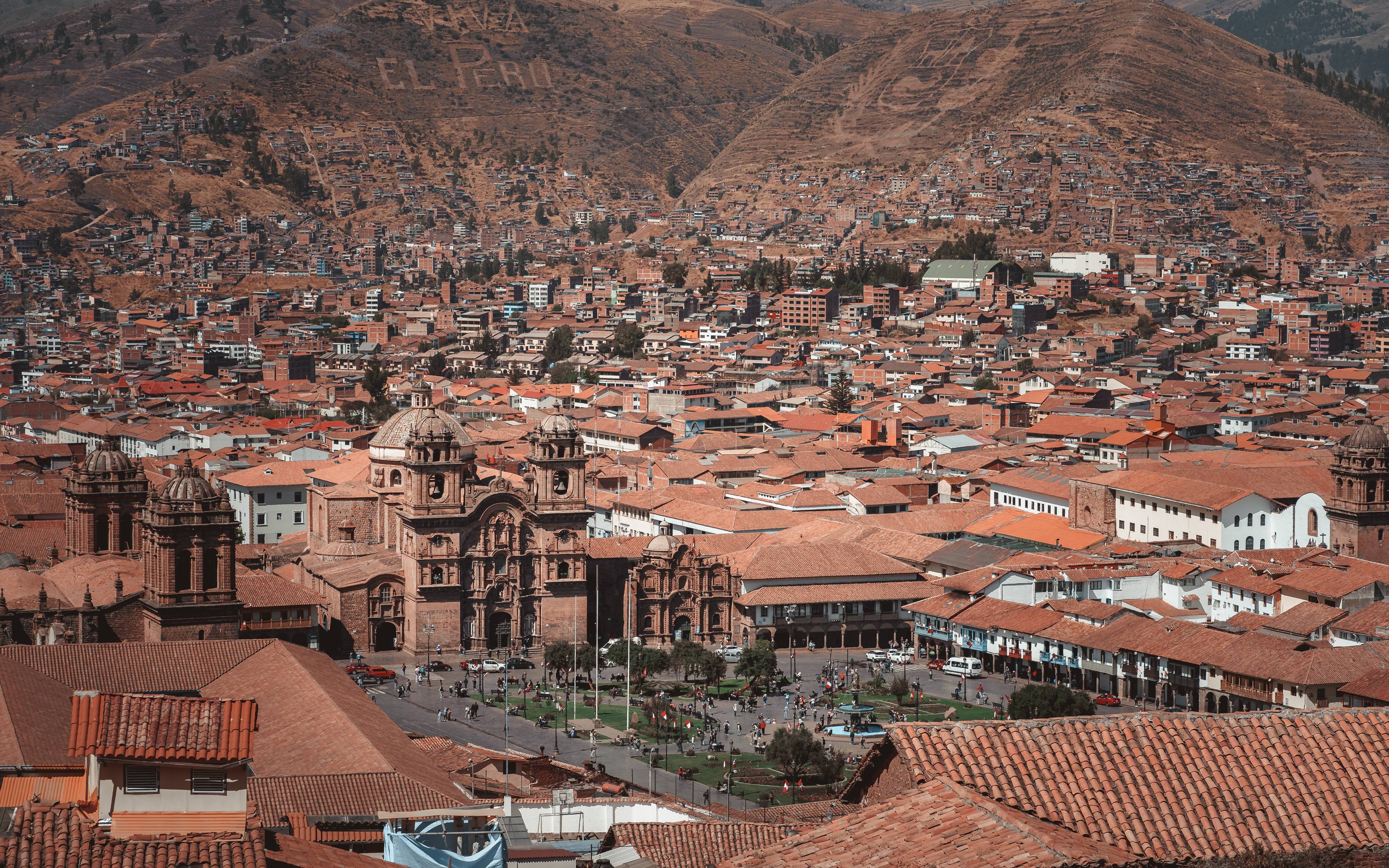Vlucht naar Cusco en stadstour