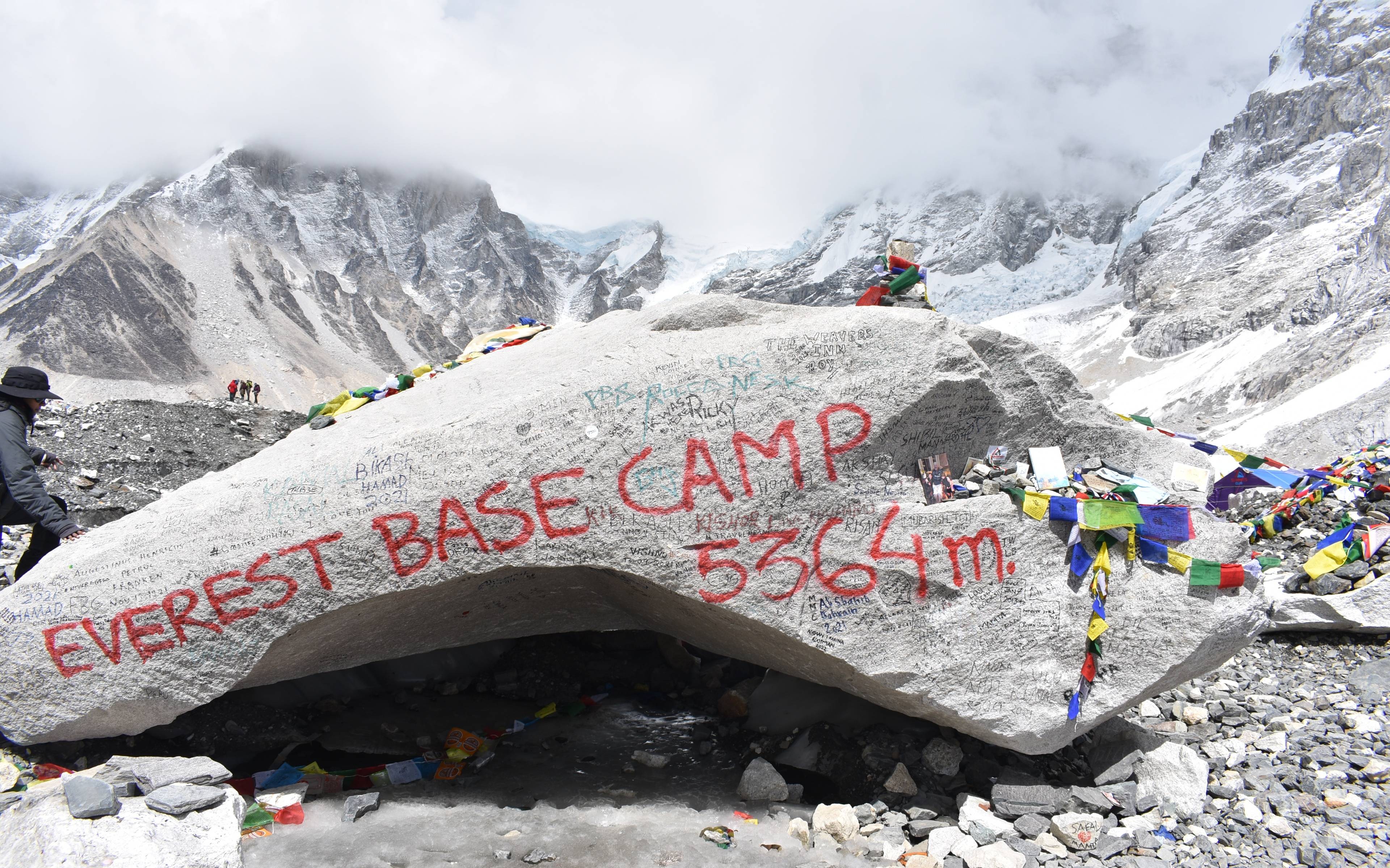 Das Everest Base Camp als Basis für die 6000er: 7 bis 8 Stunden Wanderung