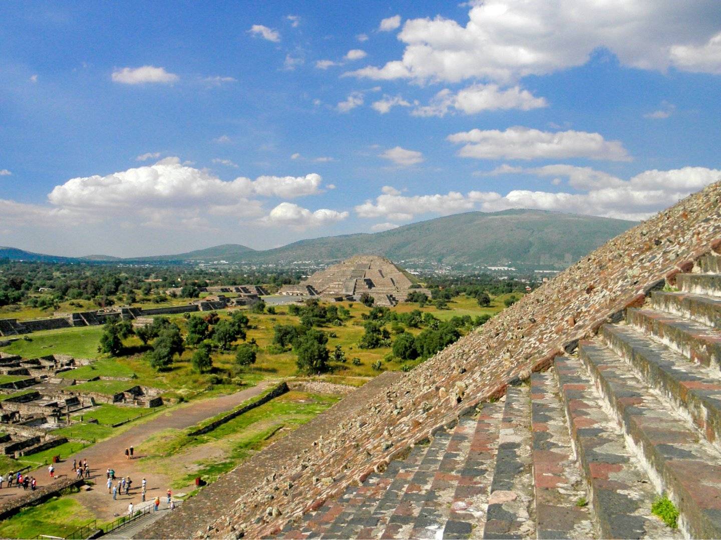Balade historique dans la capitale et à Teotihuacán