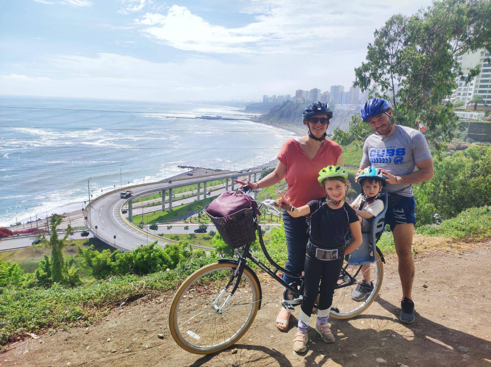 Kulinarische Erlebnisse in Lima auf einer Radtour entdecken