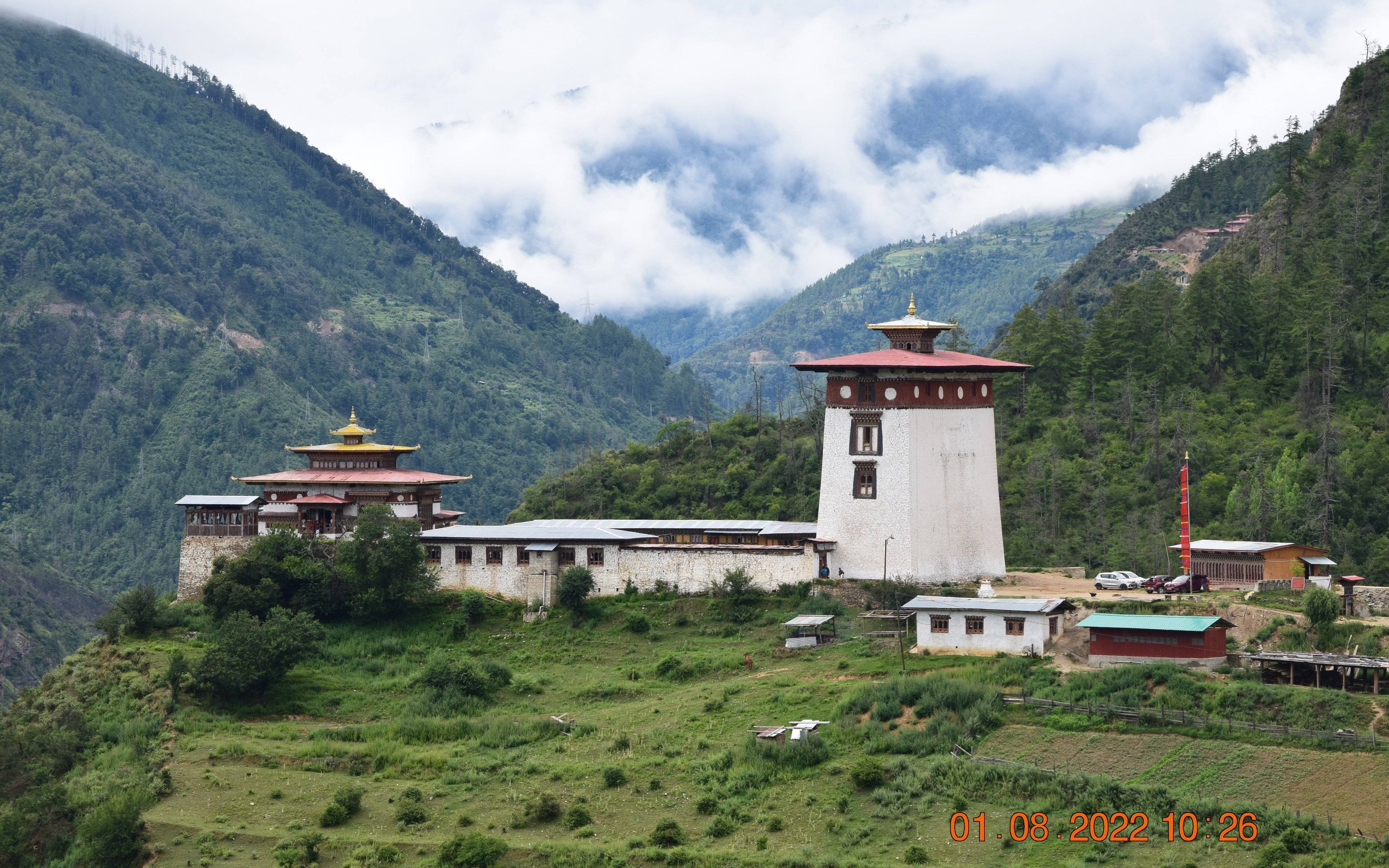 Fahrt nach Paro zu den Ruinen von Drukgyel Dzong