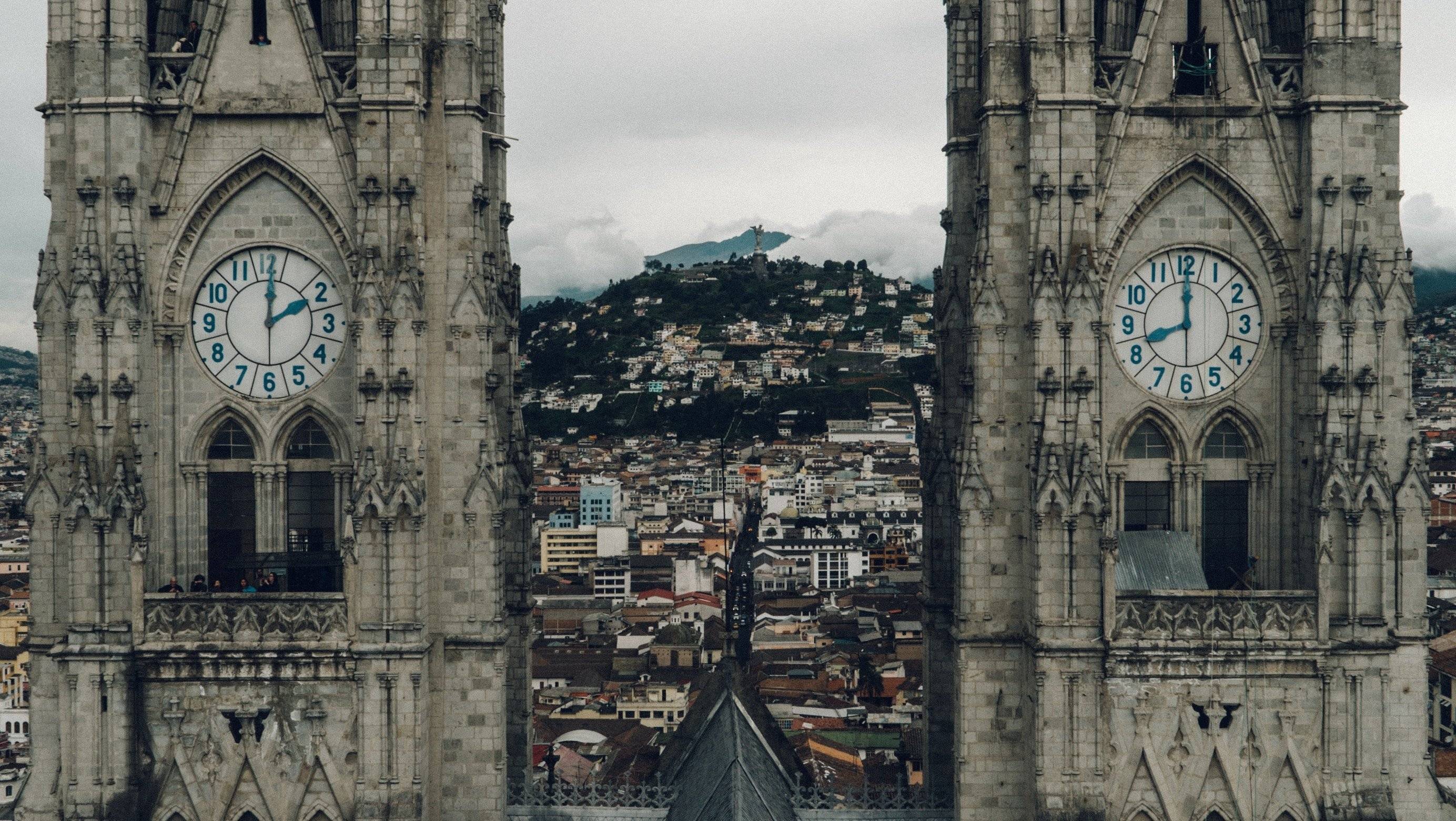 Stadtbesichtigung Quito - Äquatordenkmal oder Seilbahnfahrt