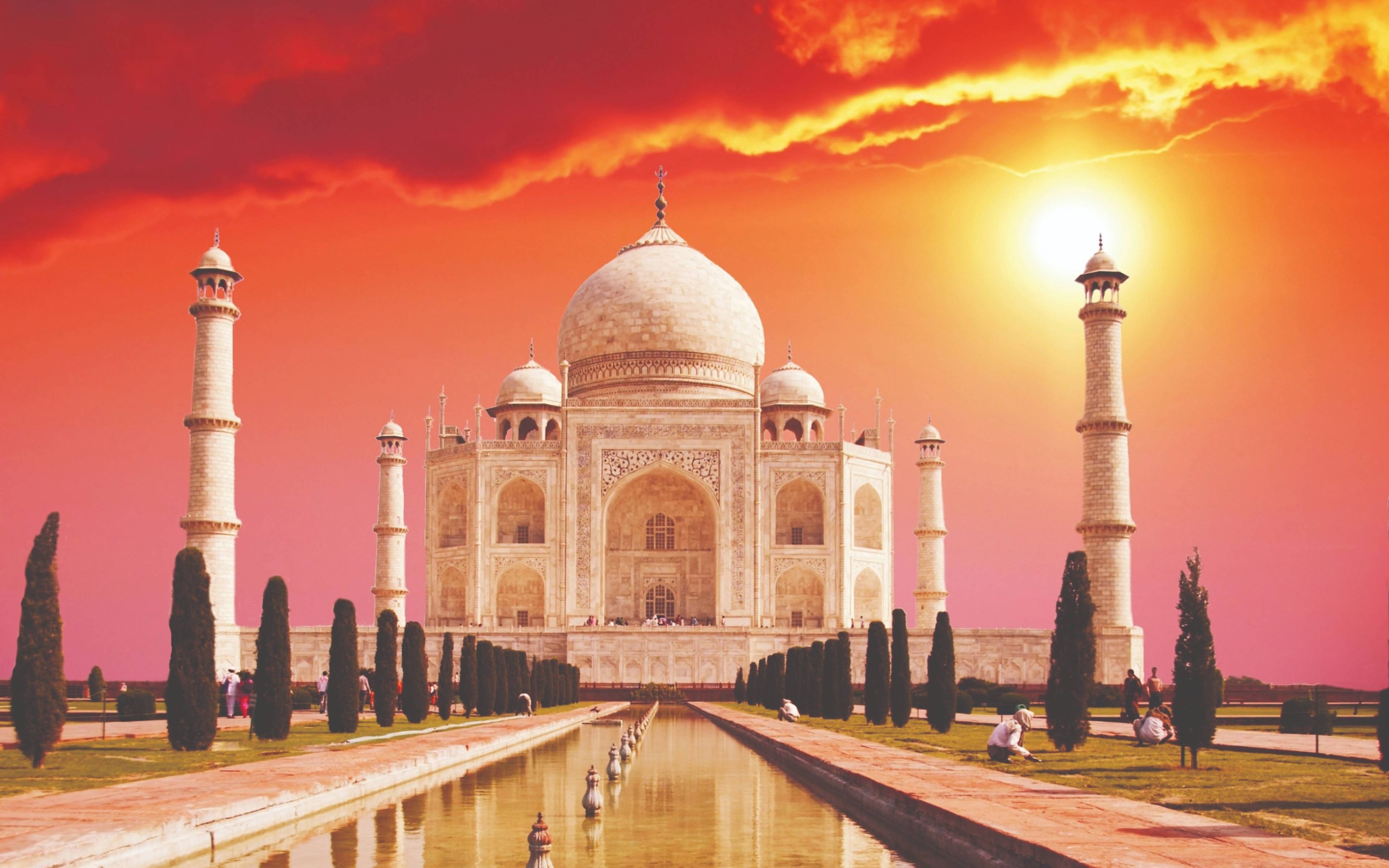 Erleben Sie den Zauber vom Taj Mahal!