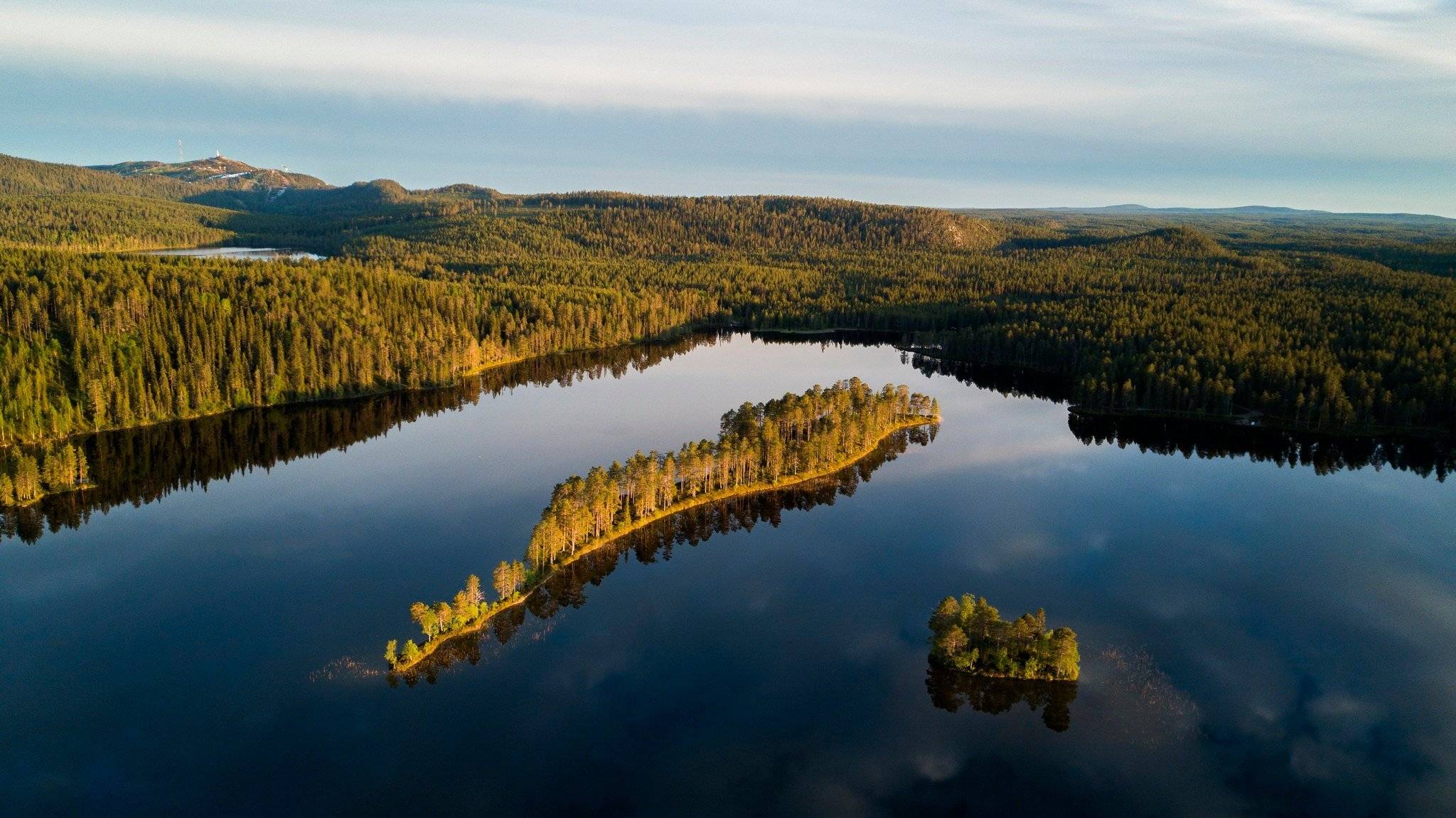 Culture samie et région sauvage du lac Inari