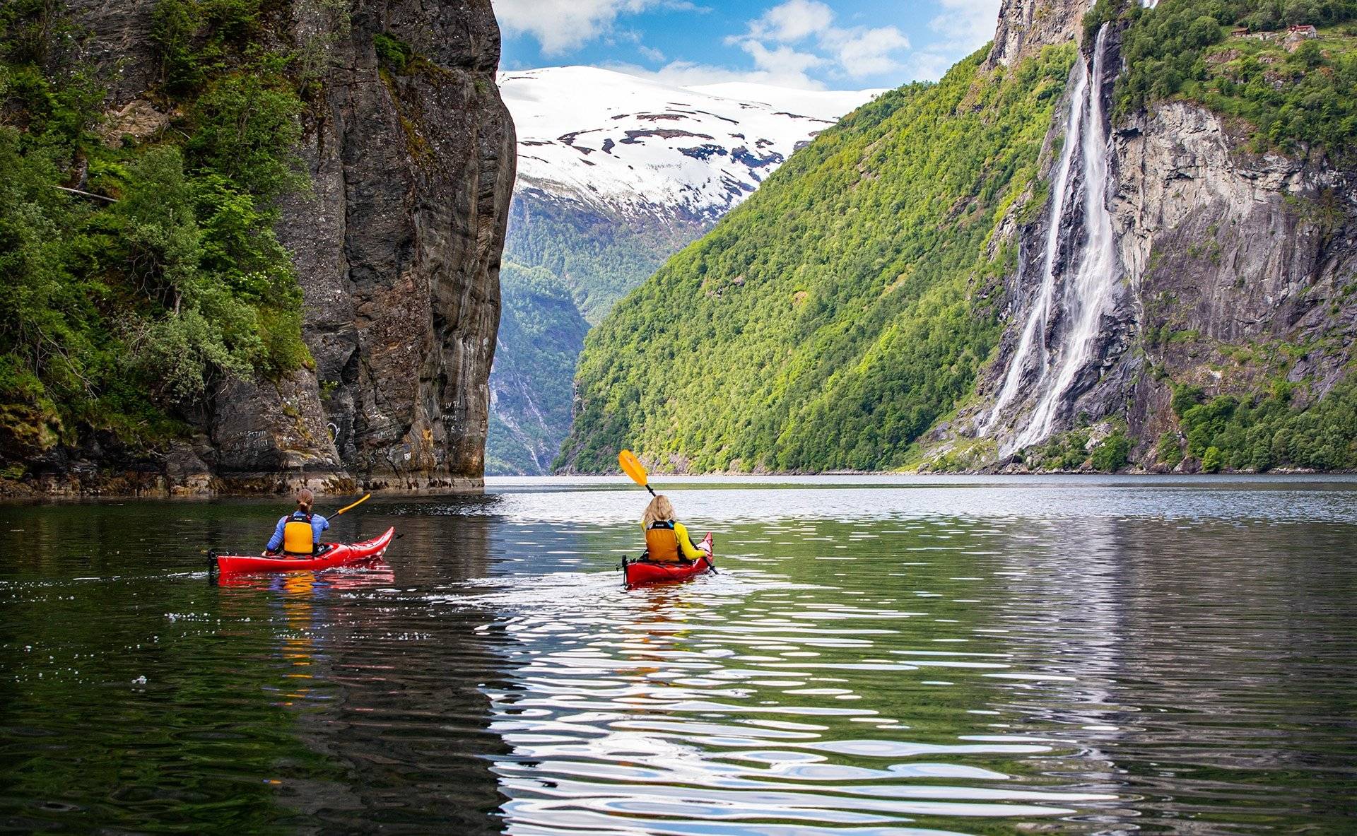 Kayak sur le fjord de Geiranger