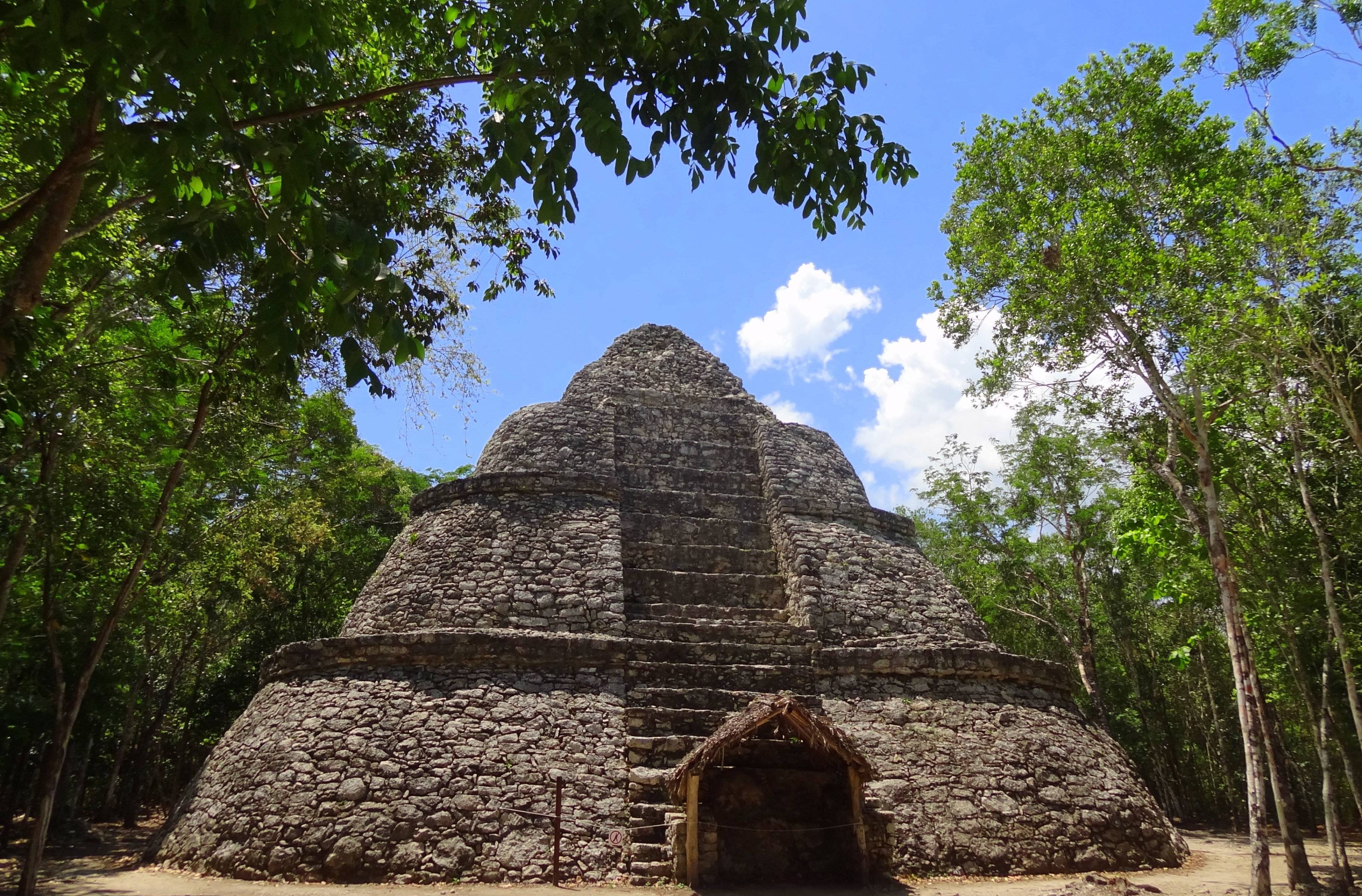 Día de aventura, historia y arqueología en Cobá