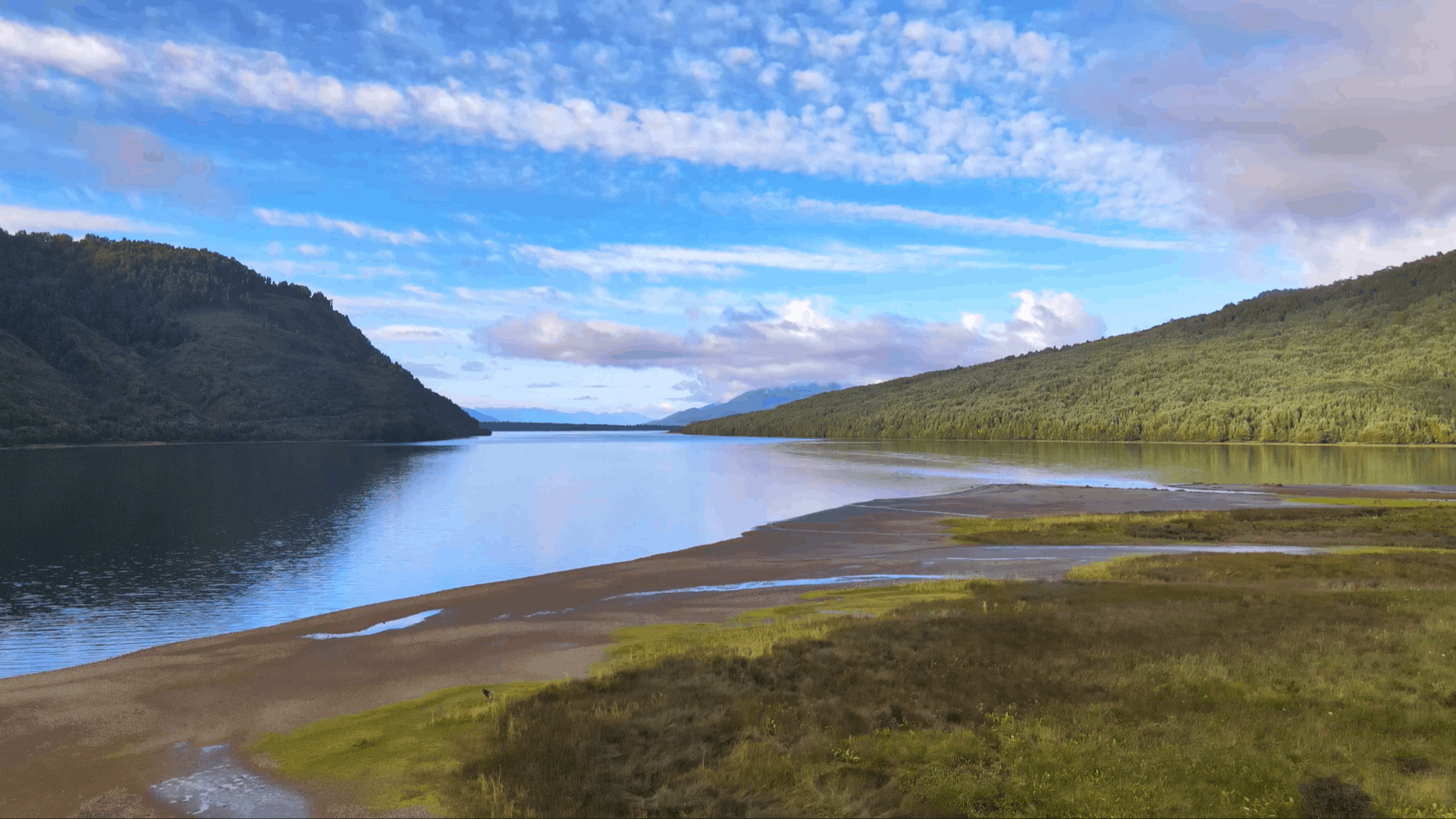 Viaggio panoramico verso sud e terme sul fiordo di Puyuhuapi