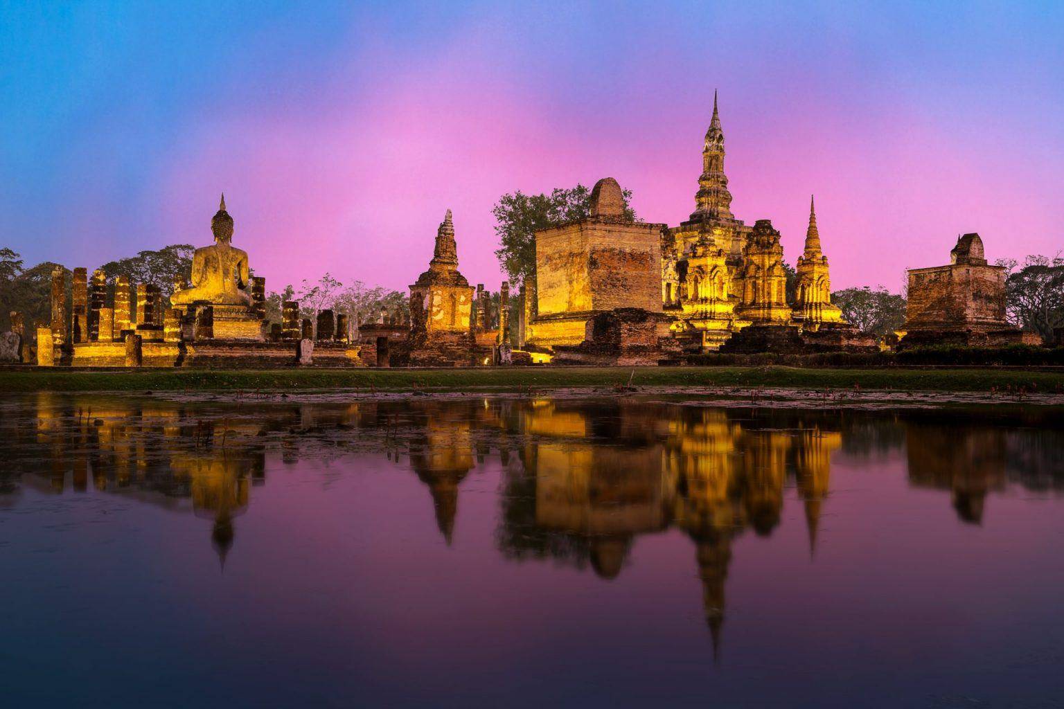 Temples d'Ayutthaya et train de nuit pour Chiang Mai