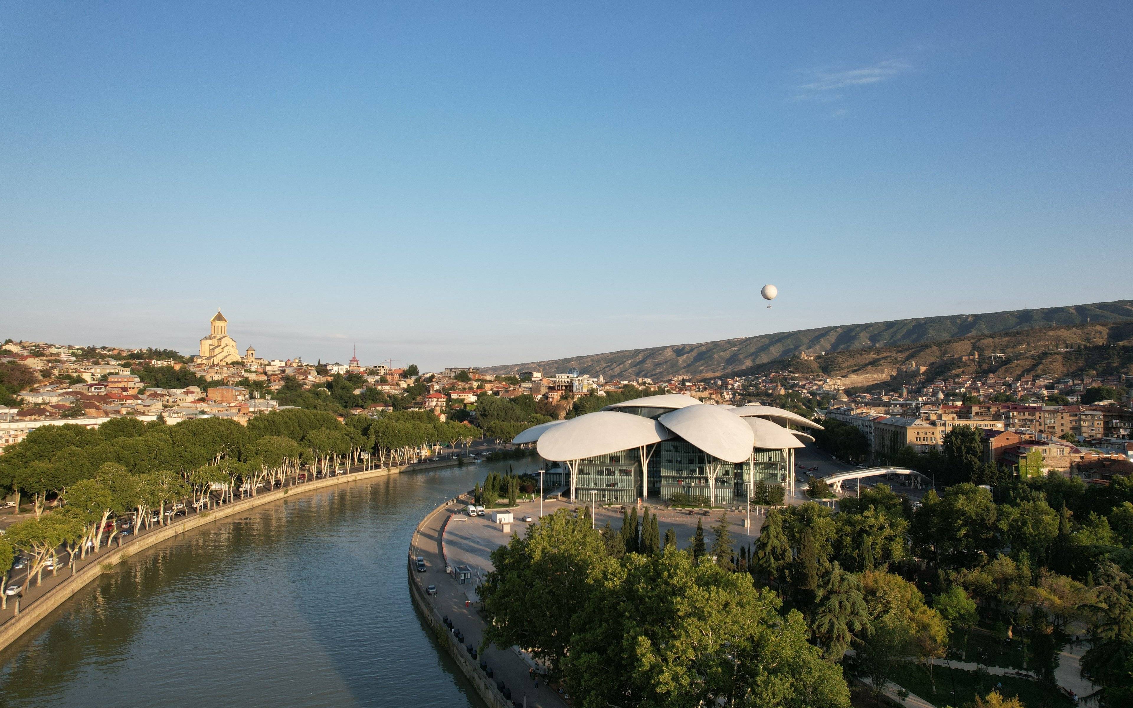 Vertrek naar Tbilisi