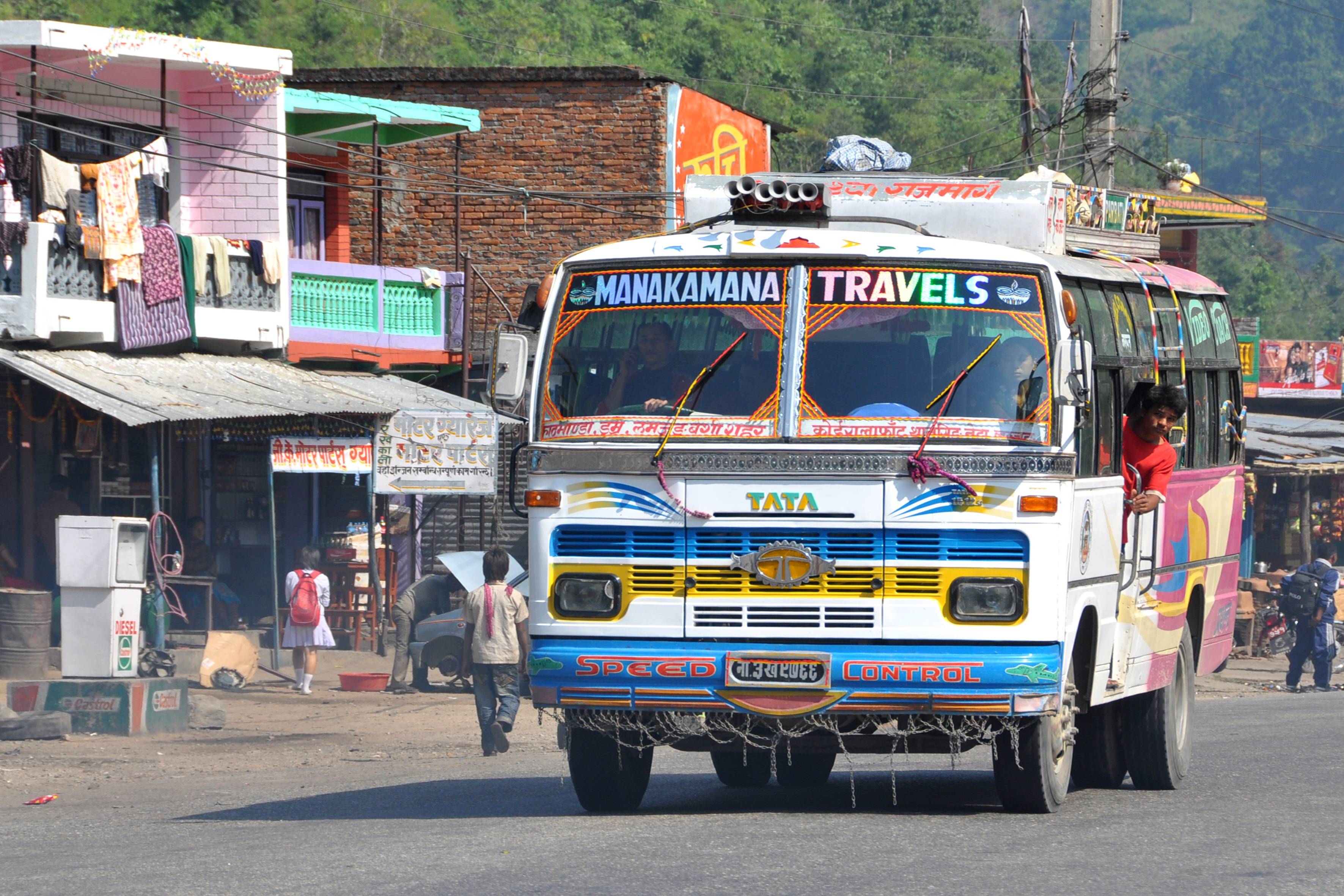 Route Pokhara - Katmandou