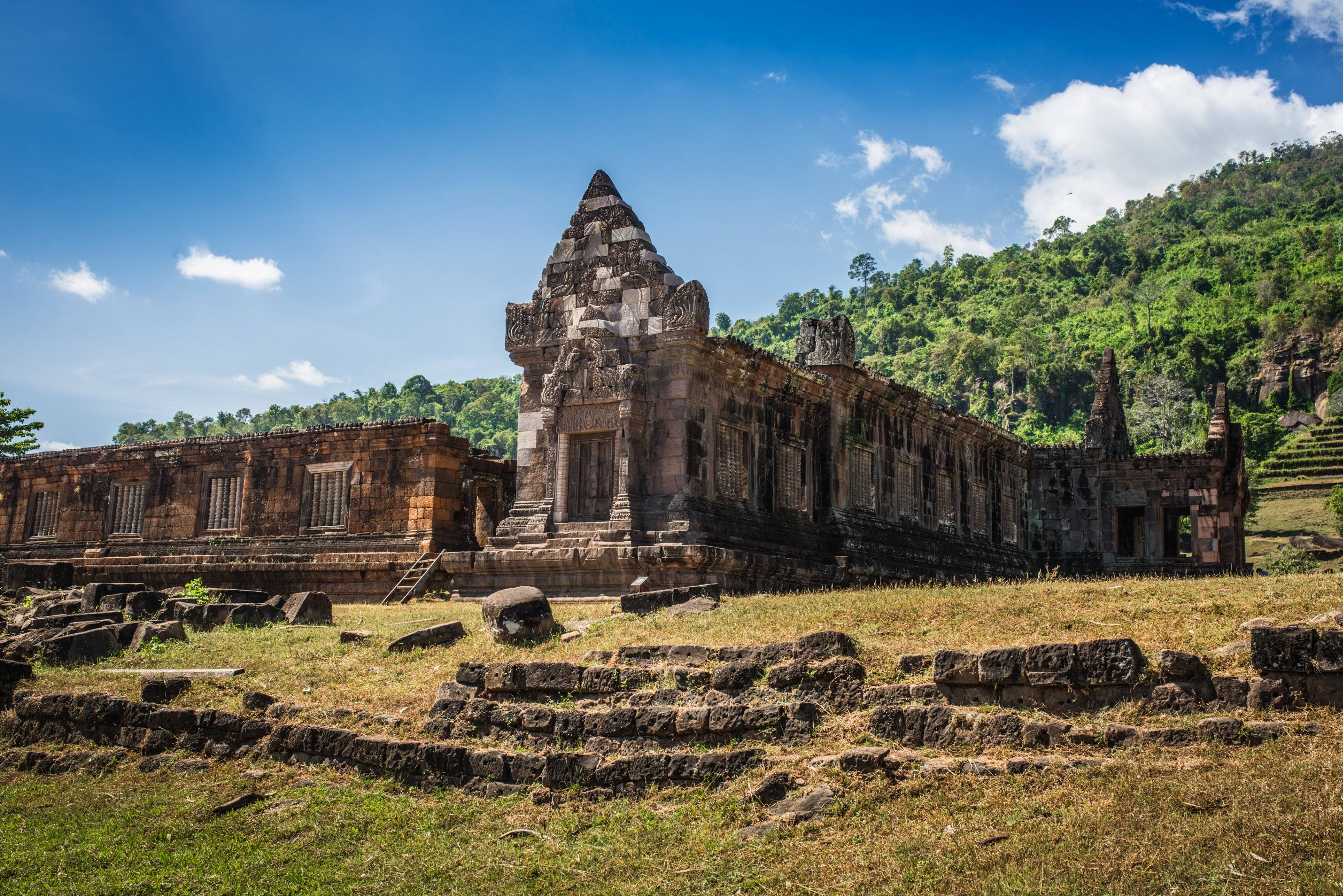 Les ruines majestueuses de Wat Phou