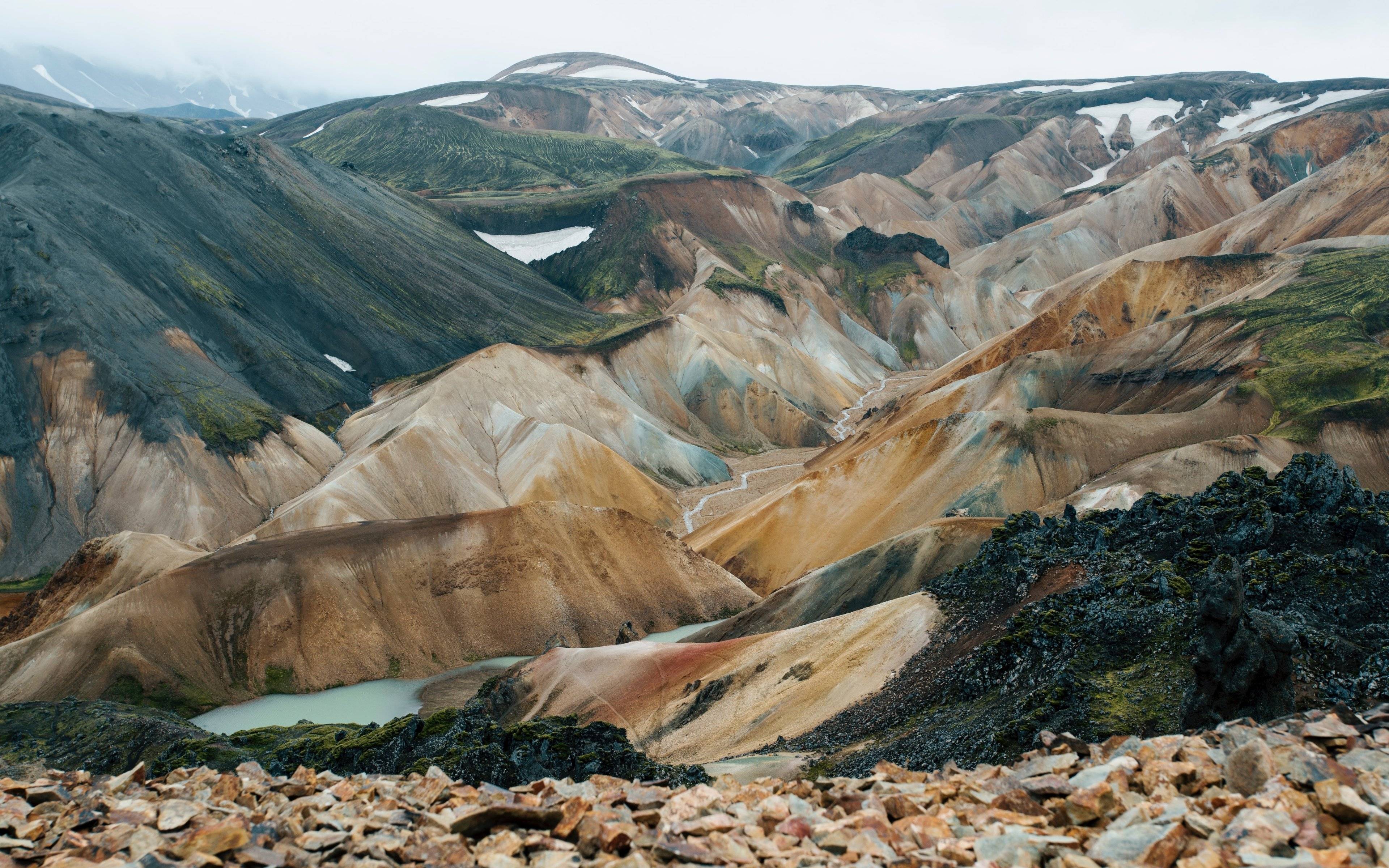 ¡Las montañas de colores de Landmannalaugar!