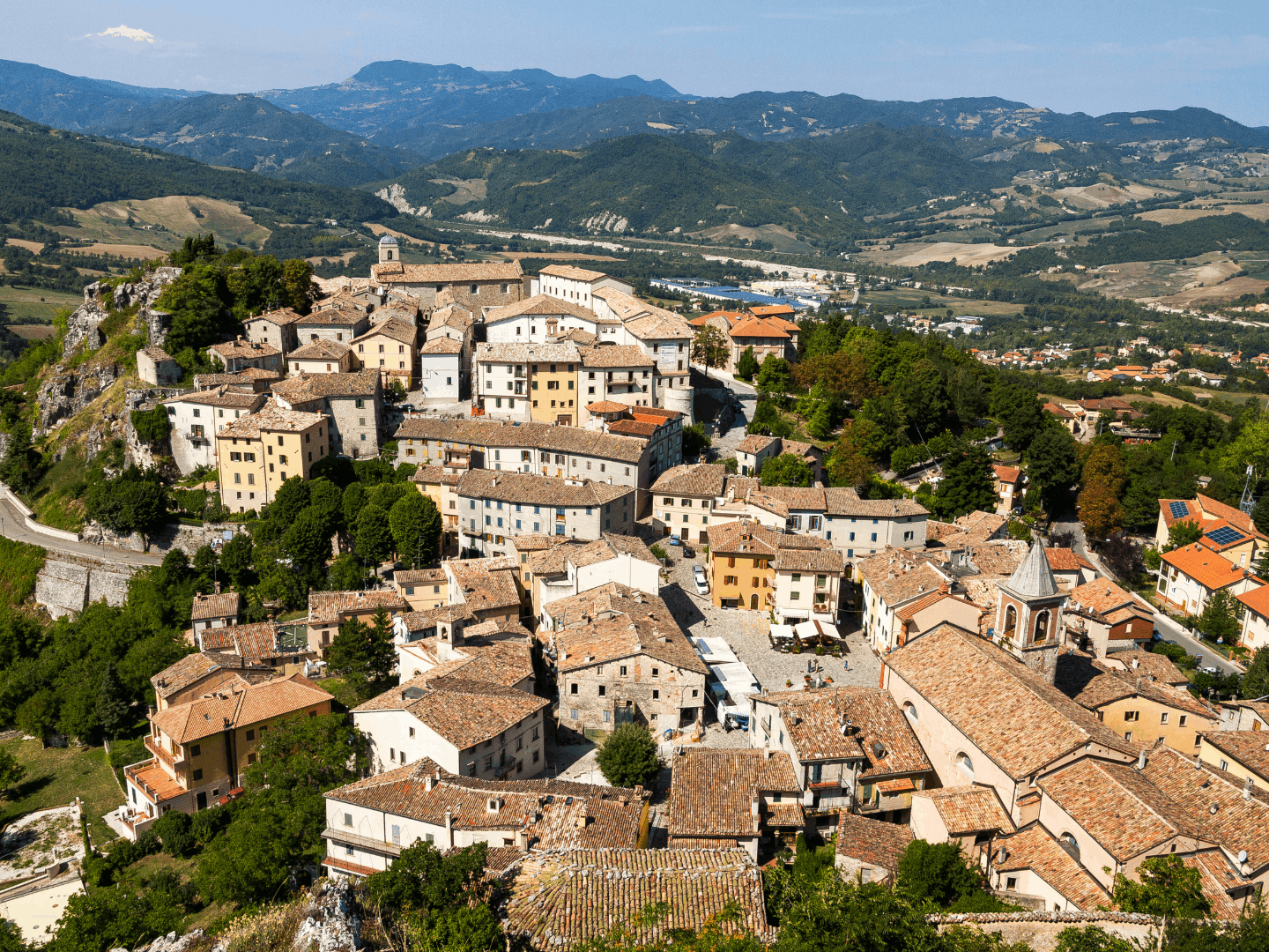 Casteldelci, le village idéal pour les amoureux de la montagne
