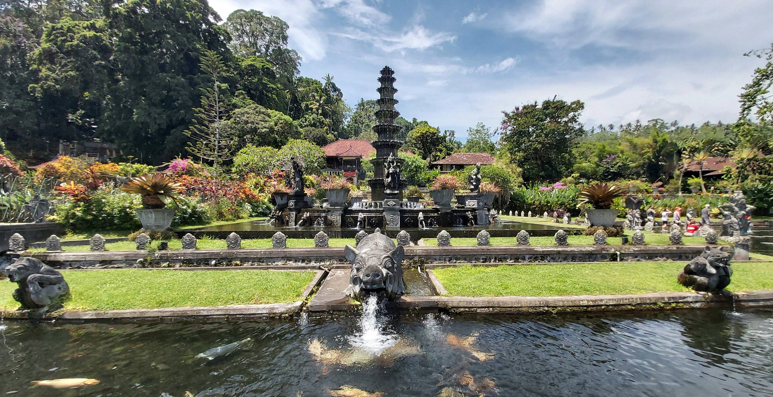 L’Est de Bali, palais d'eau et culture ancestrale