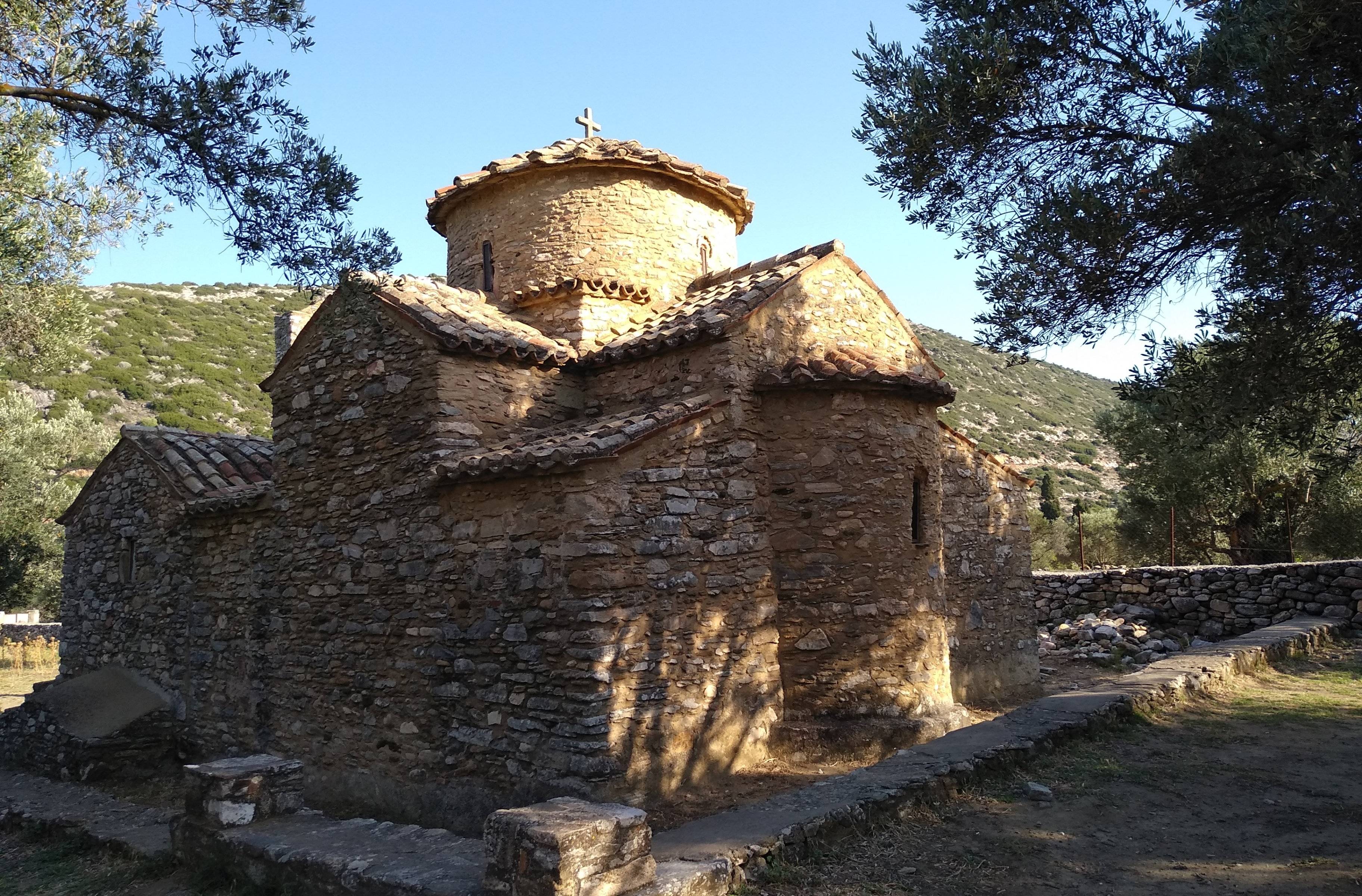 Naxos - Les sentier des églises ou journée détentes  avec activités aquatiques