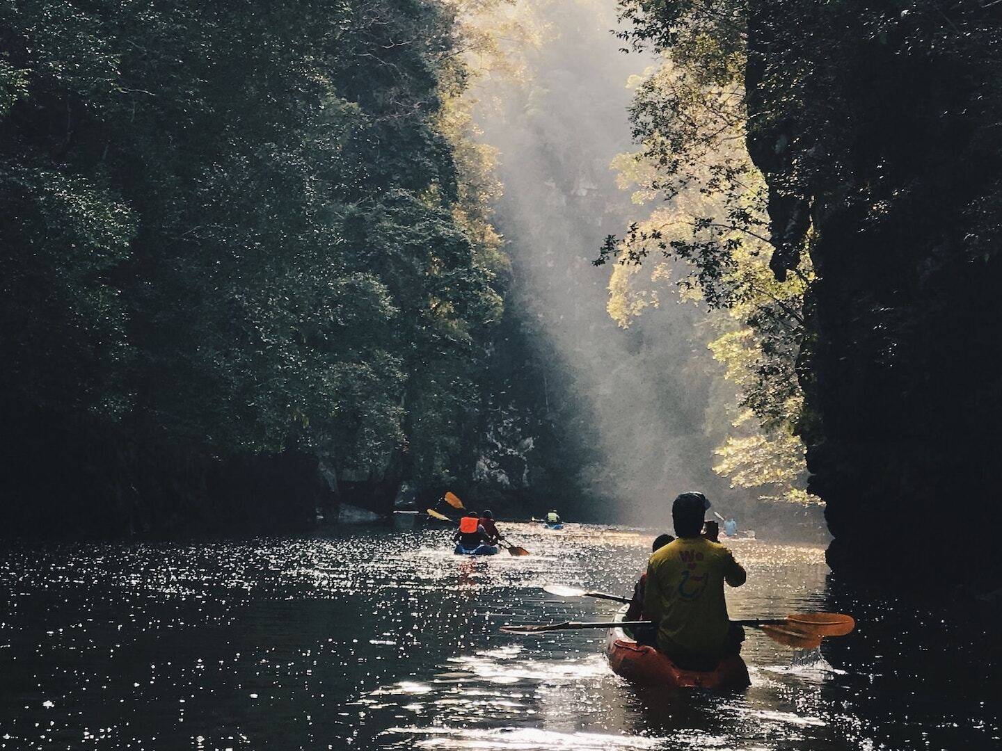 Balade en canoë sur la rivière Sok