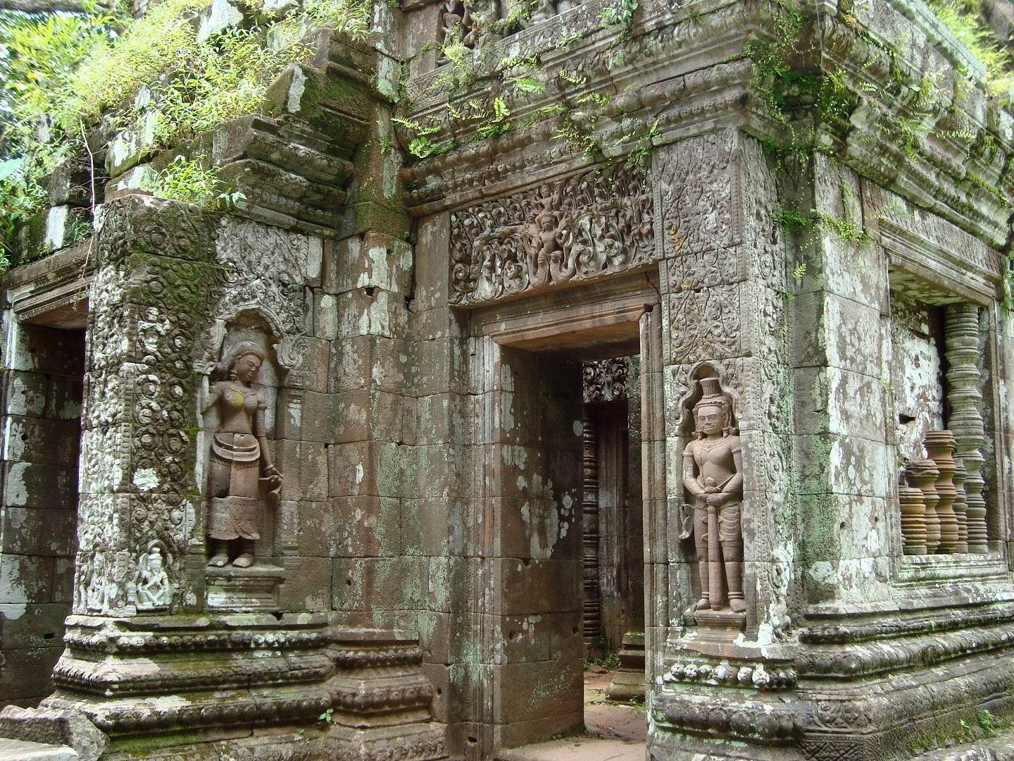 Les vestiges de temples Khmer, le Mékong et ses 4000 îles