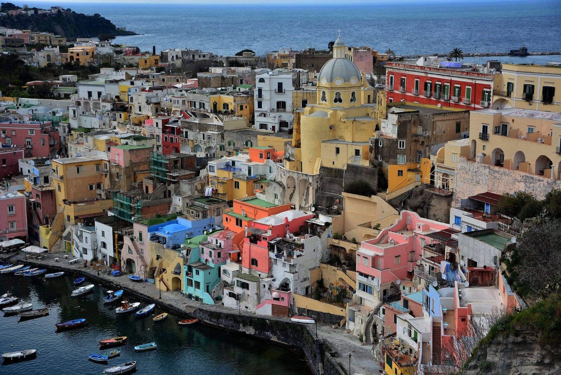 Balade sur l'île de Procida et dans le vieux Naples