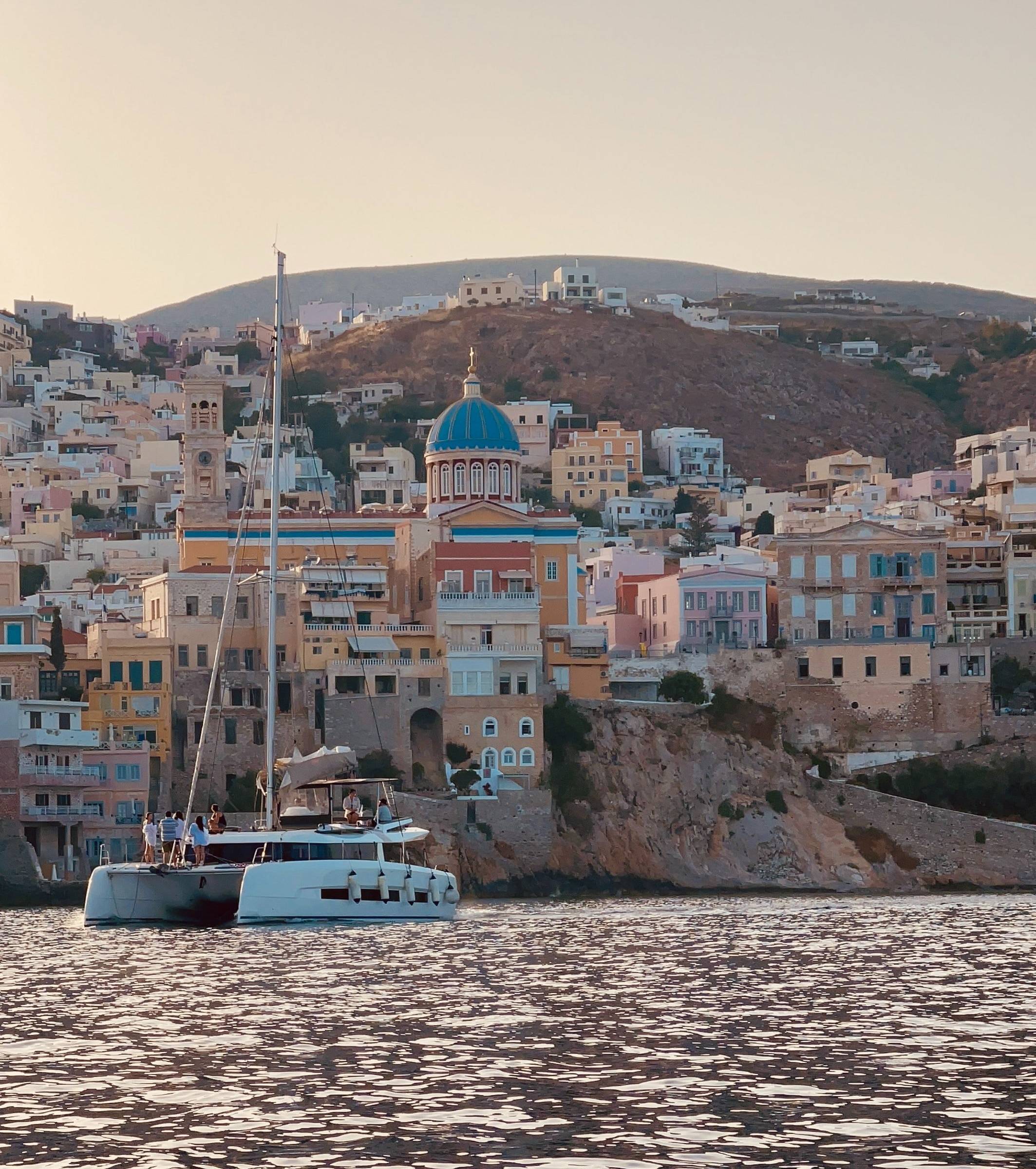 Bienvenue à Syros, la capitale des Cyclades