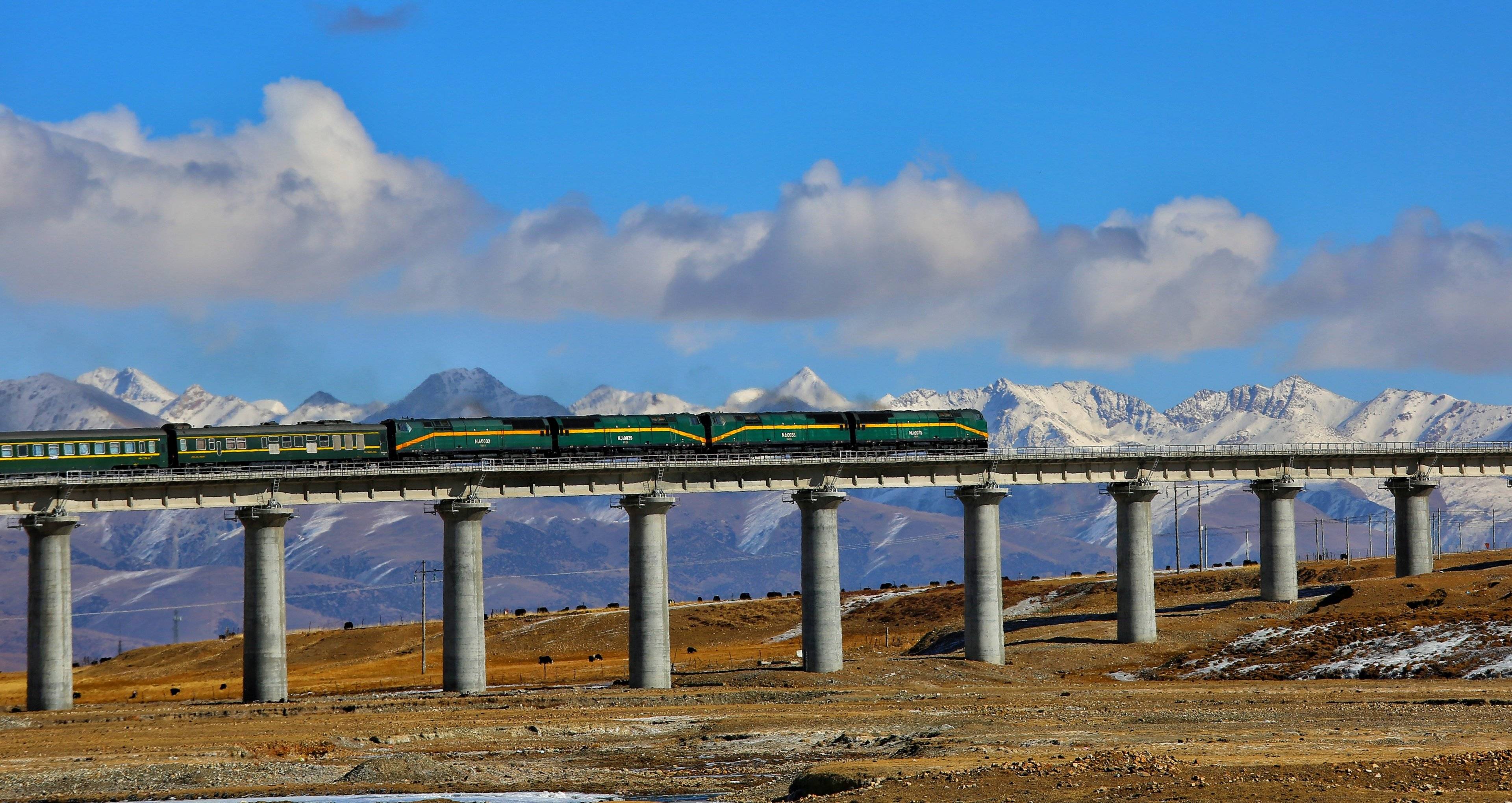 Schnellzug nach Xining, Bahnfahrt nach Lhasa