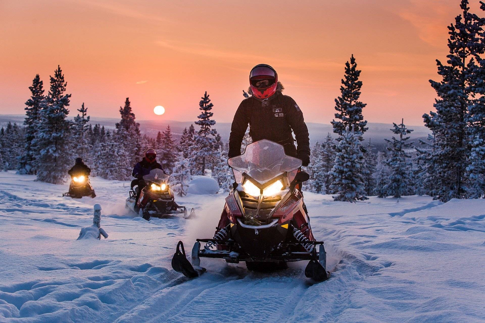 Día 5 - Moto de Nieve y Karting en Hielo