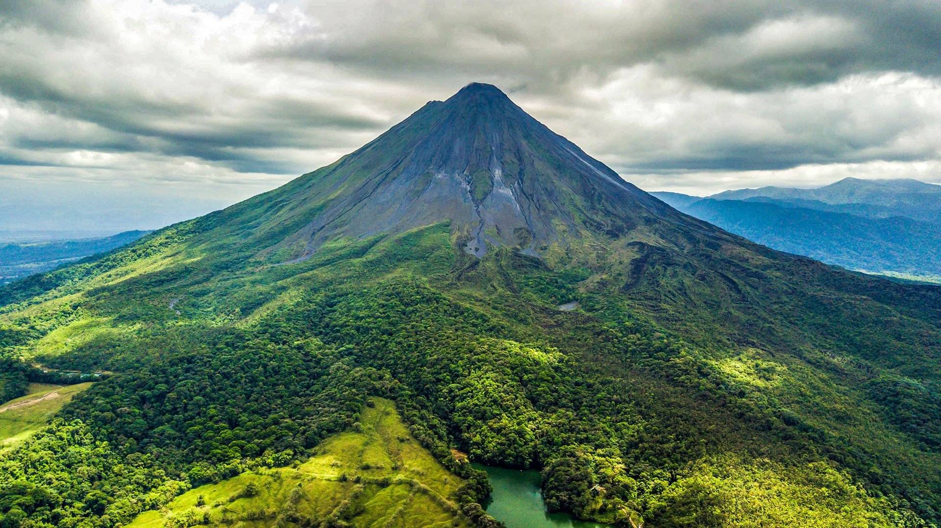 Tour «sendero península» en el parque nacional volcán Arenal + Termales