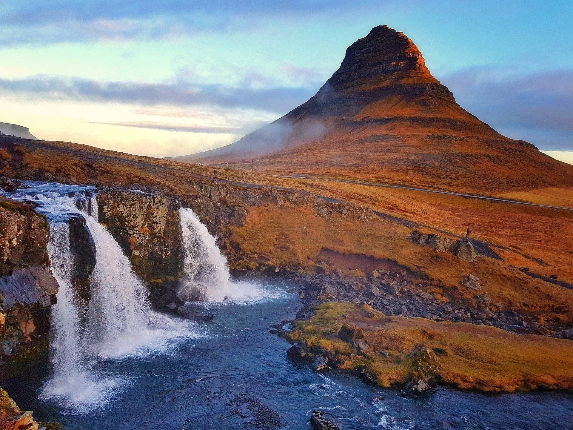 Día 2: Snaefellsnes: “La pequeña Islandia”