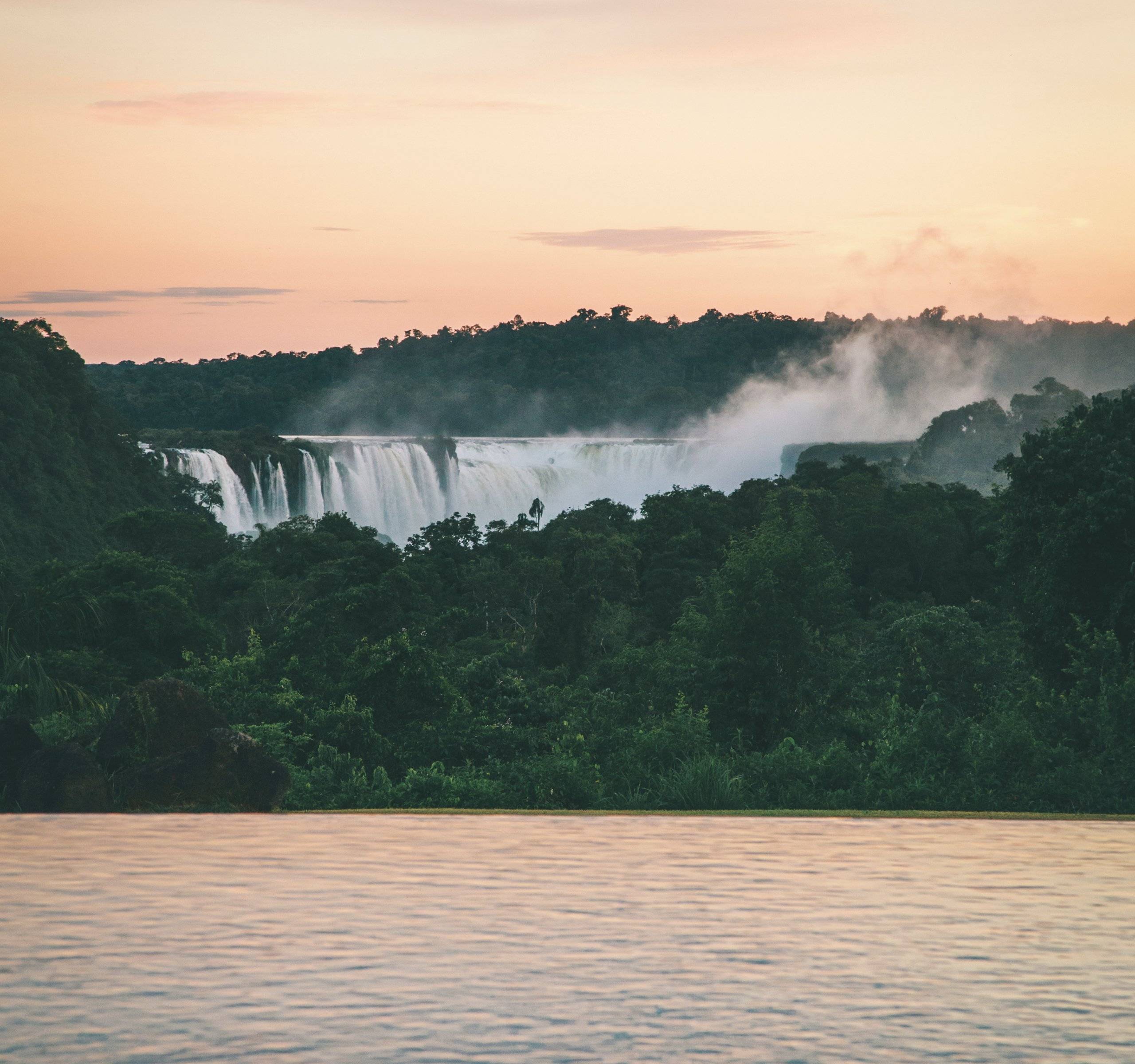 Iguazú: die Wasserfälle der brasilianischen Seite