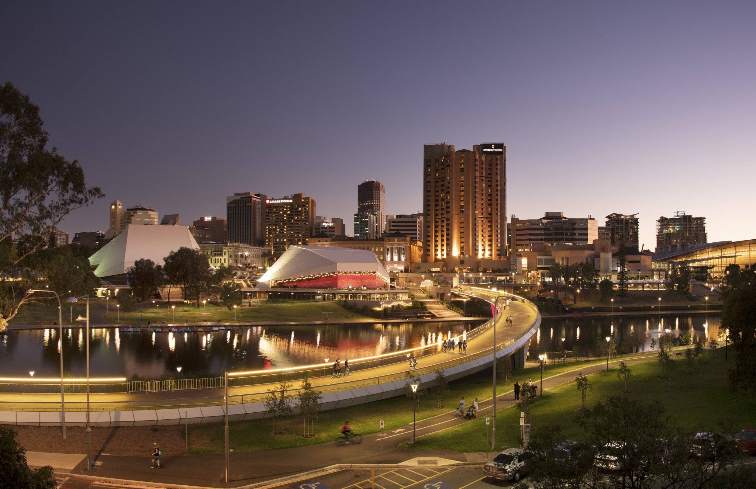 Perth – Adelaide