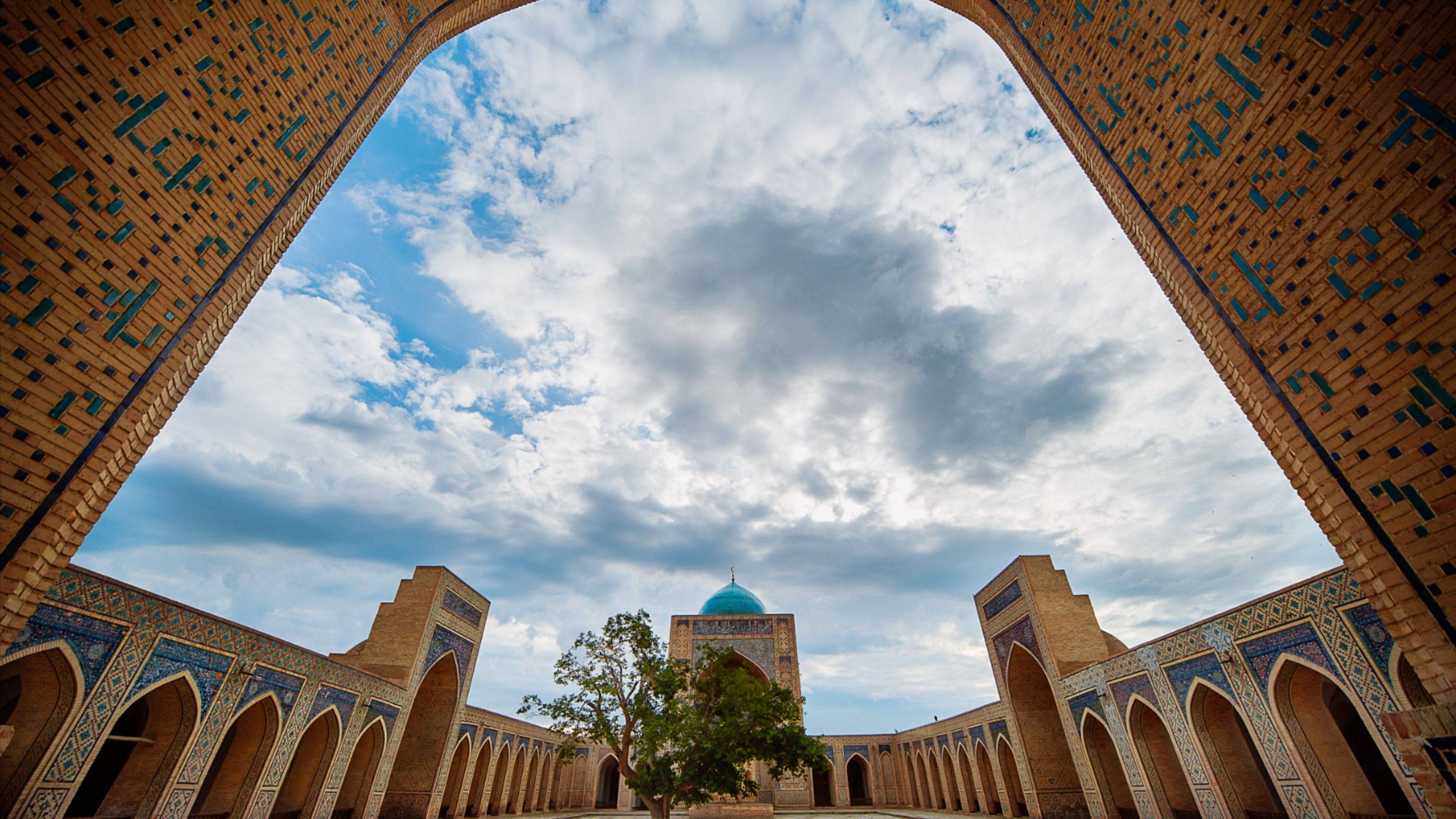 Bukhara, alla scoperta della città nobile