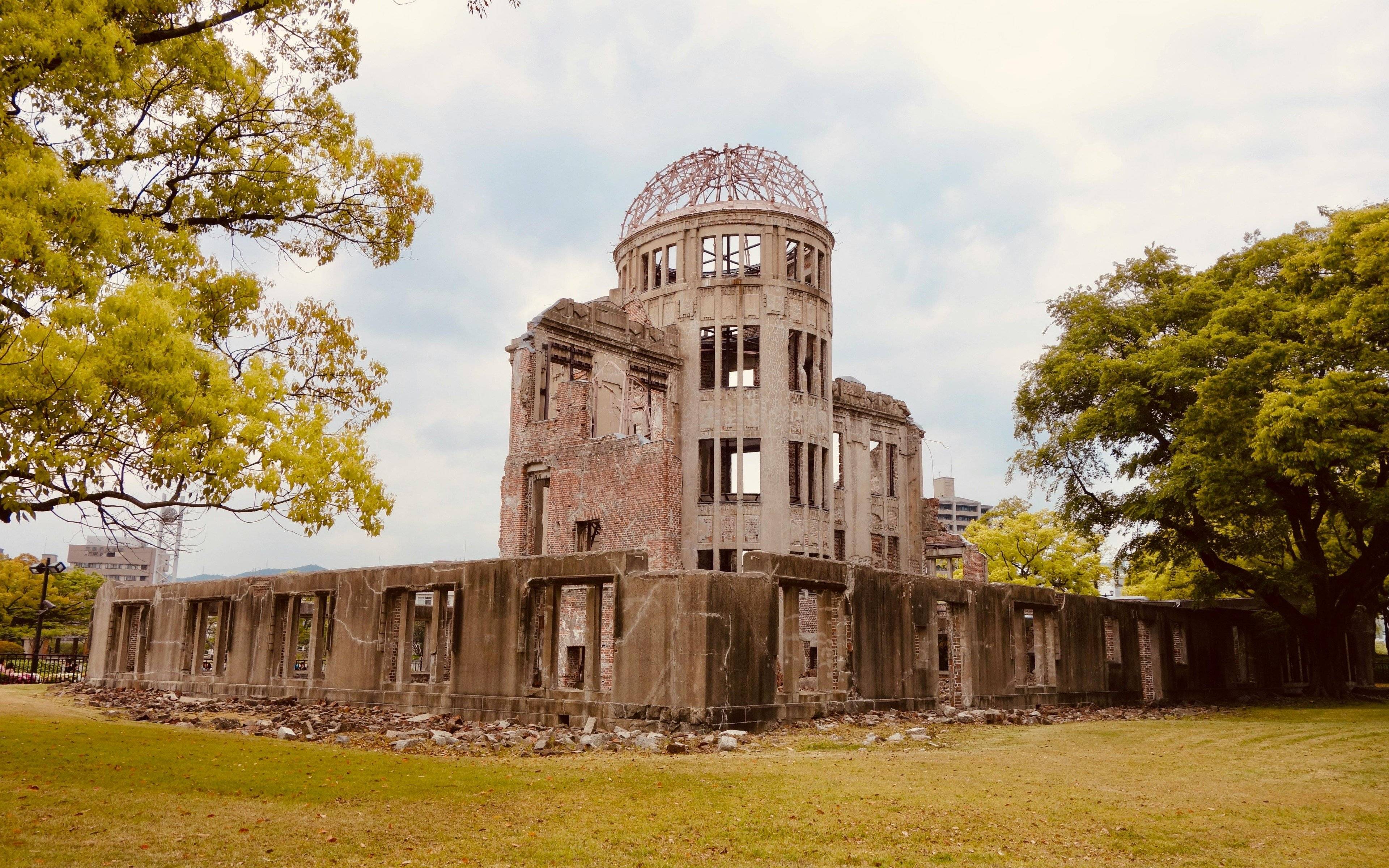 Voyage à Hiroshima : Entre Histoire Poignante et Résilience Inspirante