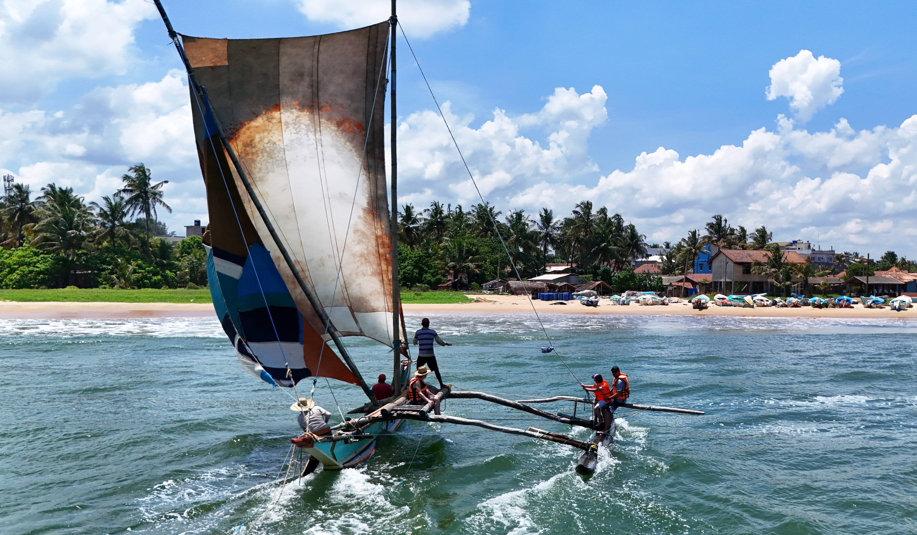 Sortie en mer avec les pêcheurs et route vers Kandy