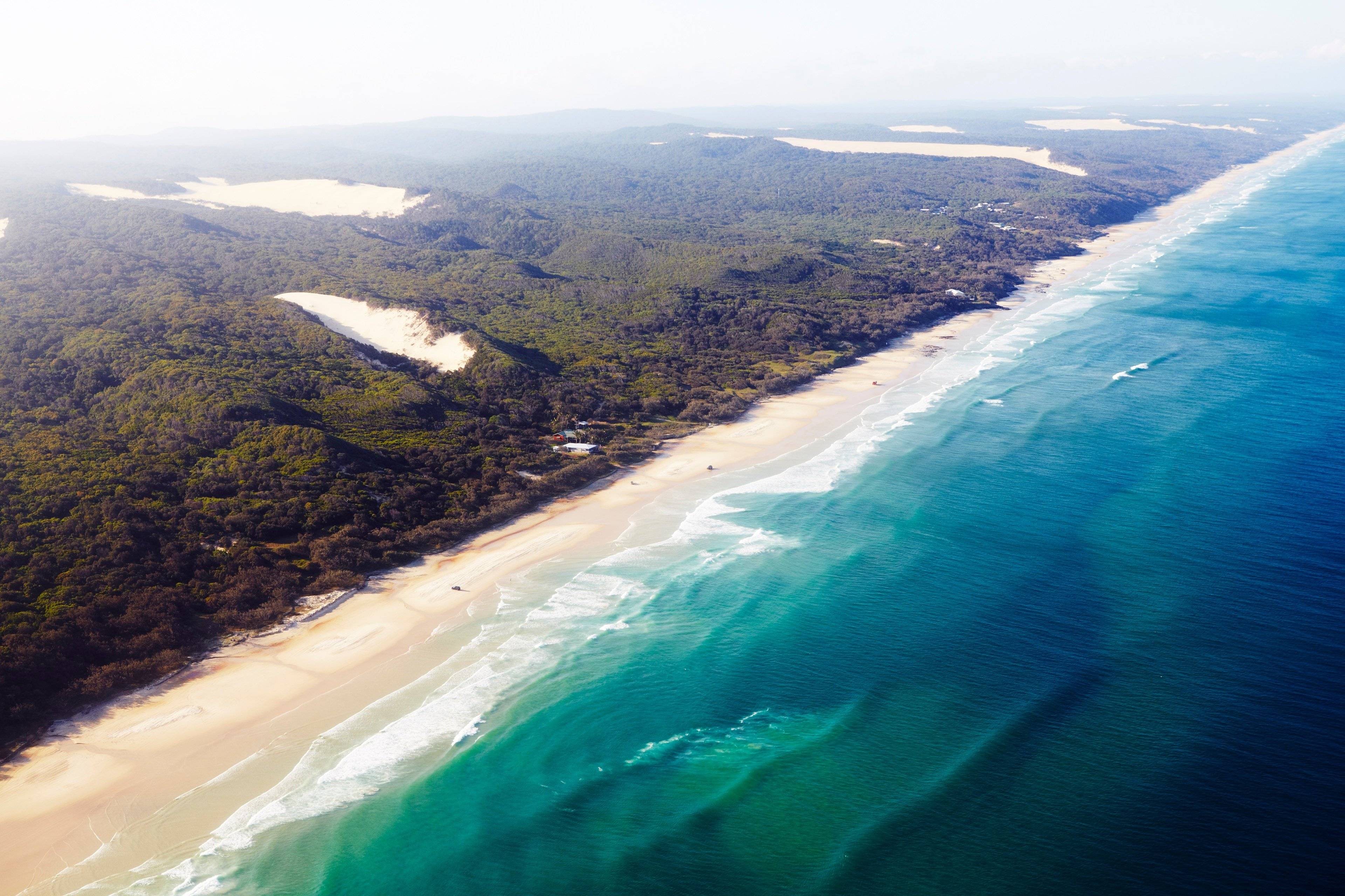 De Brisbane à Cairns par la route côtière, entre forêt tropicale, récifs et plages de sable blanc