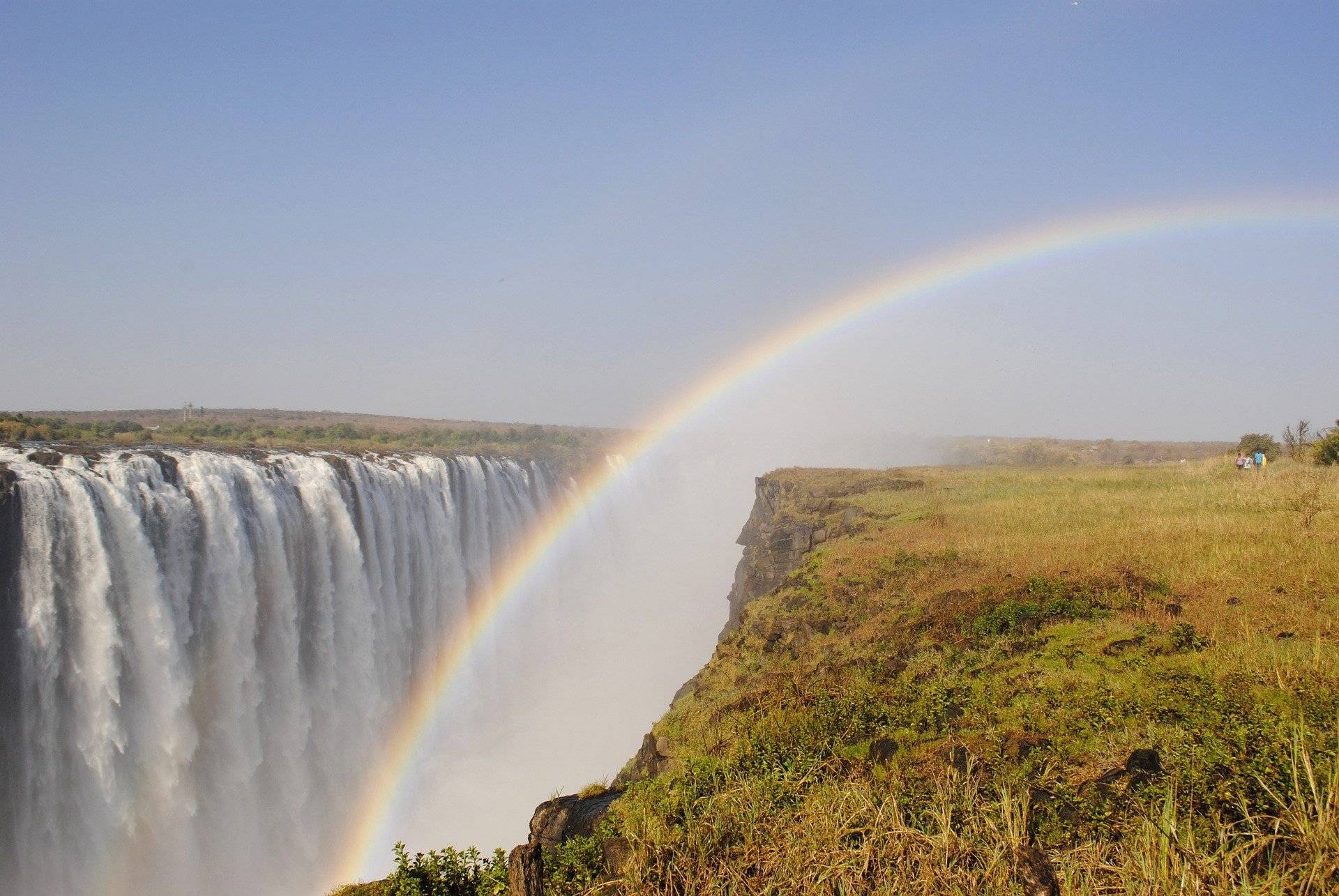 Tour Classico con estensione alle Cascate Vittoria: Dune, safari e meraviglie naturali