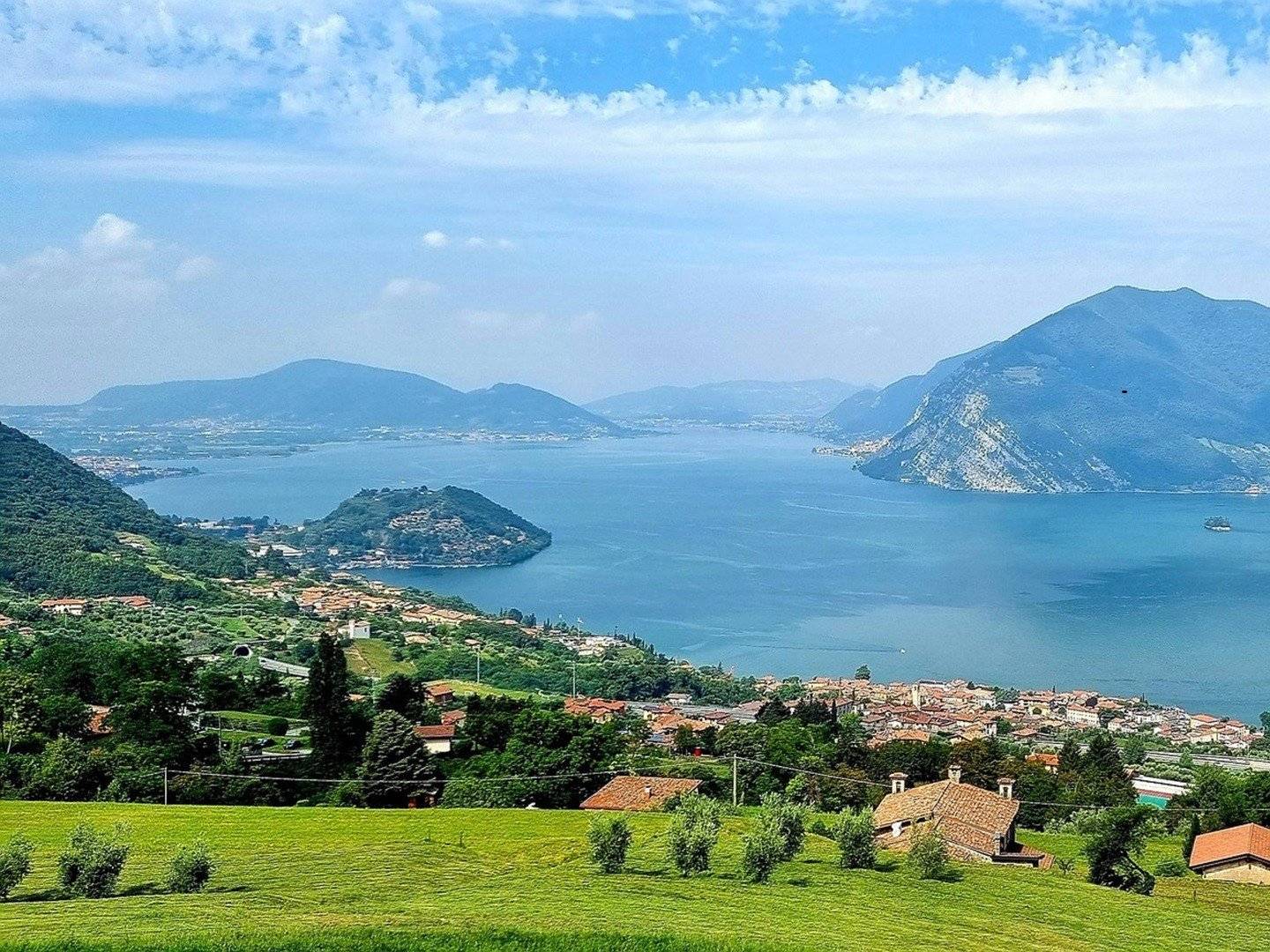 Tour Activo en Grupo Pequeño por el Lago d'Iseo