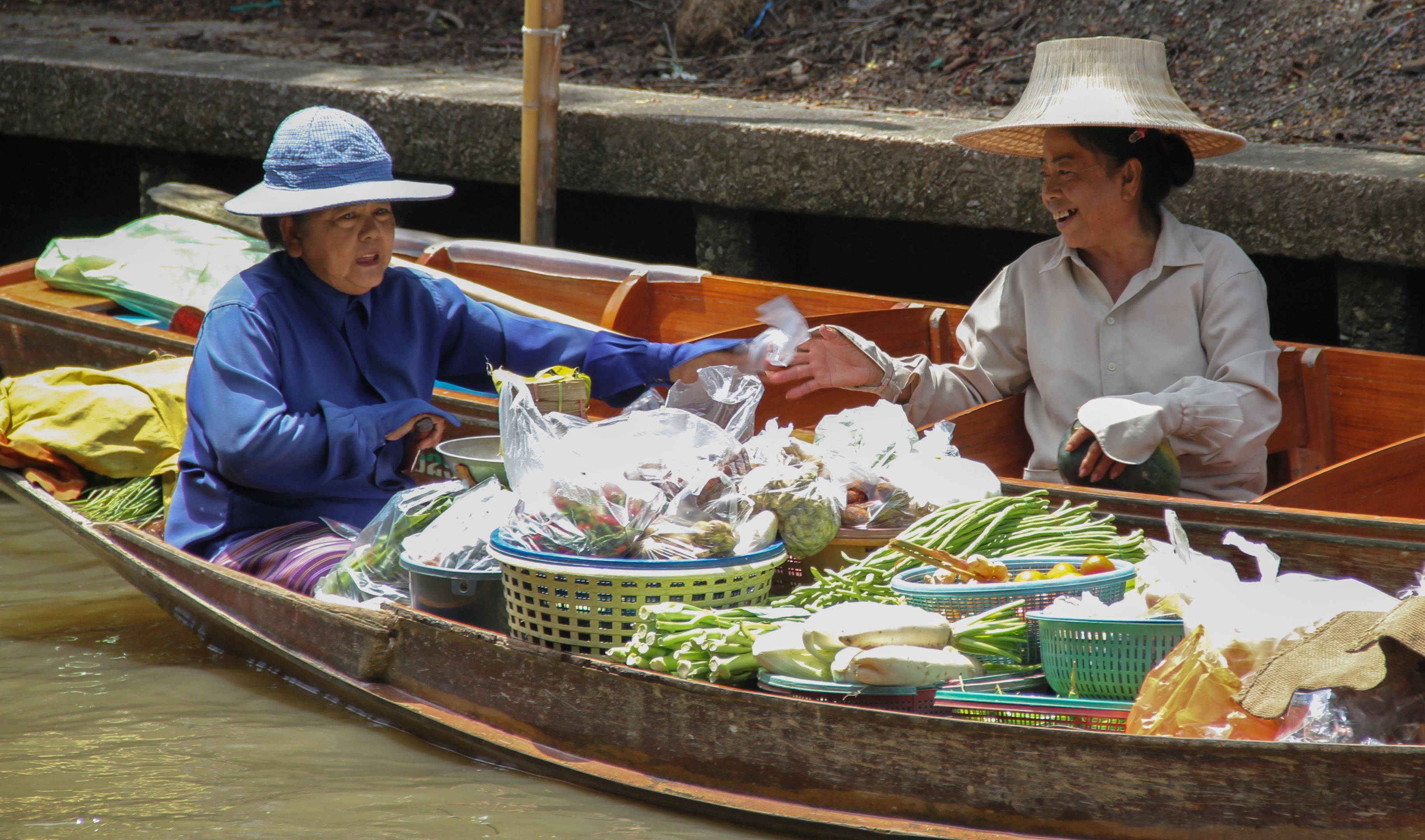 Tailandia con Norte de Vietnam: Rutas desconocidas en grupo