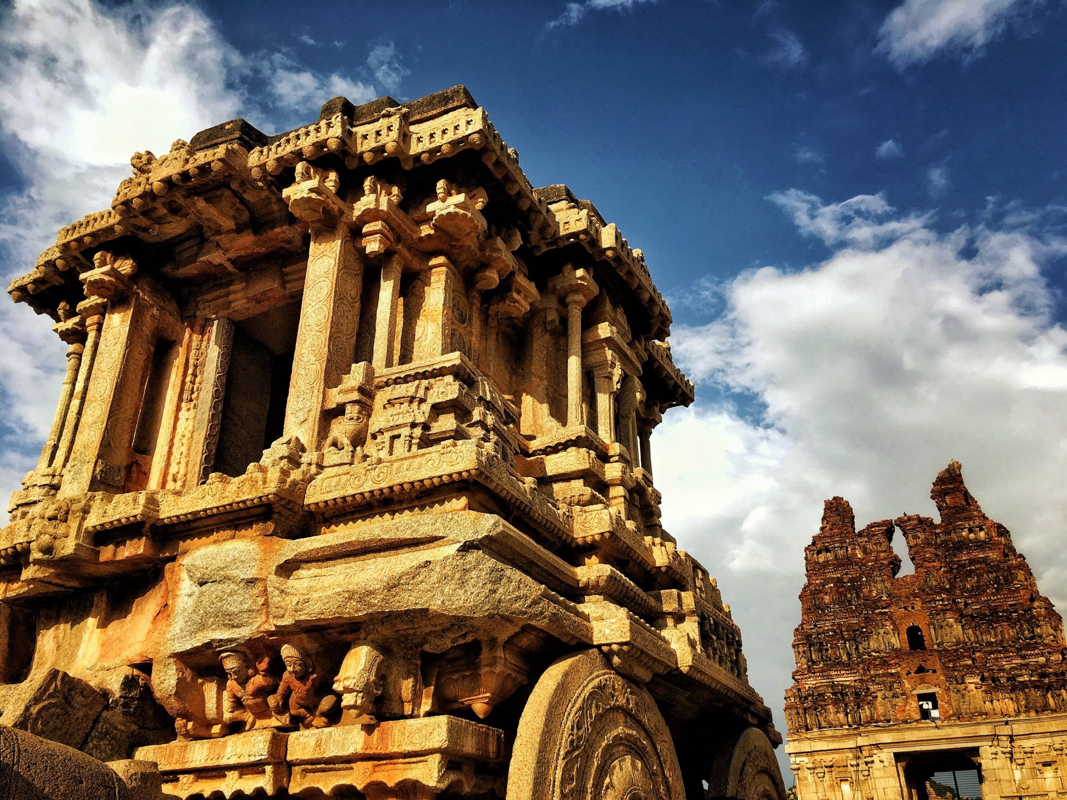 Le bellezze monumentali del Karnataka con Goa