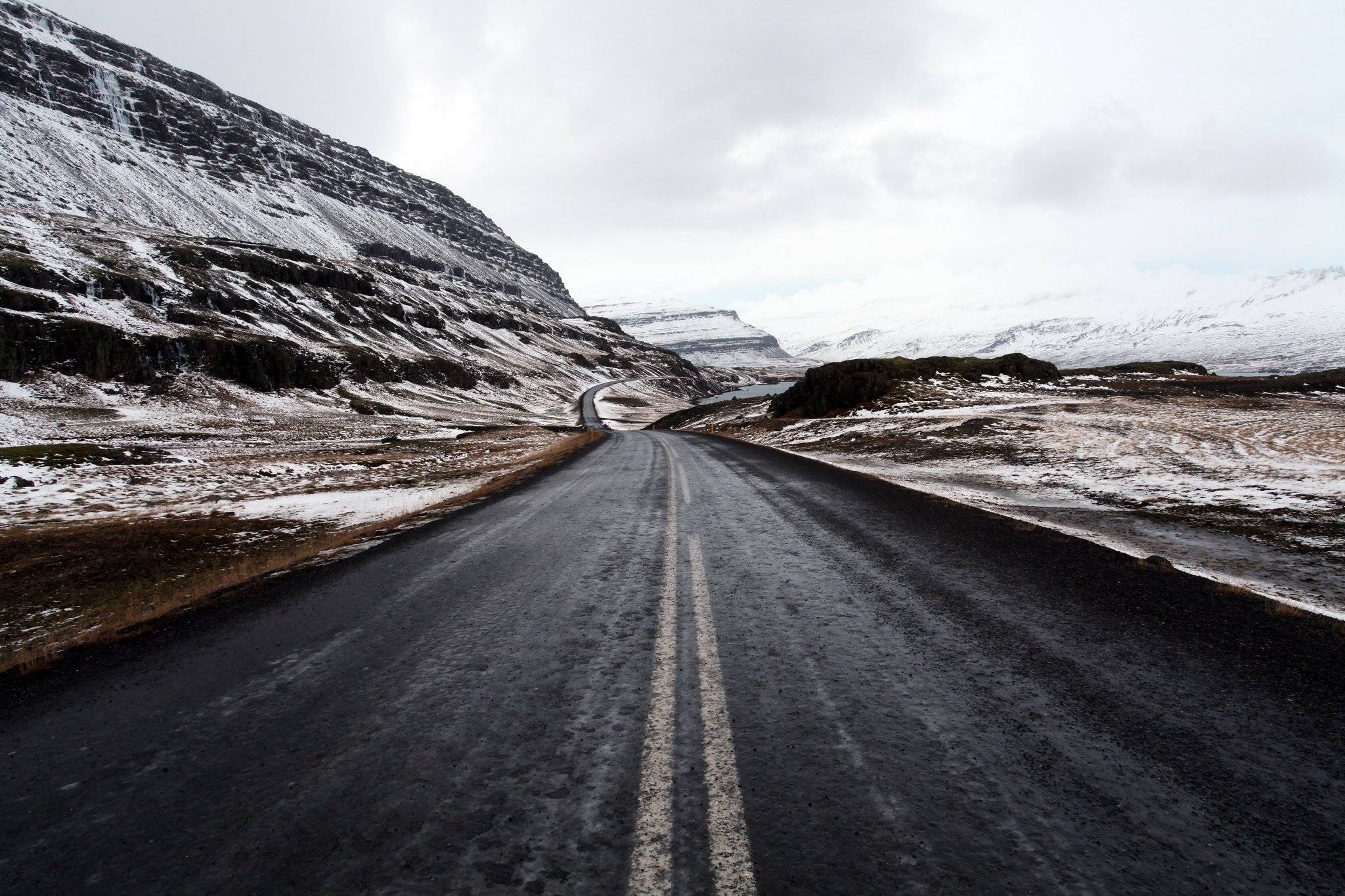 Experiencia Única: Viaje en Caravana por Islandia