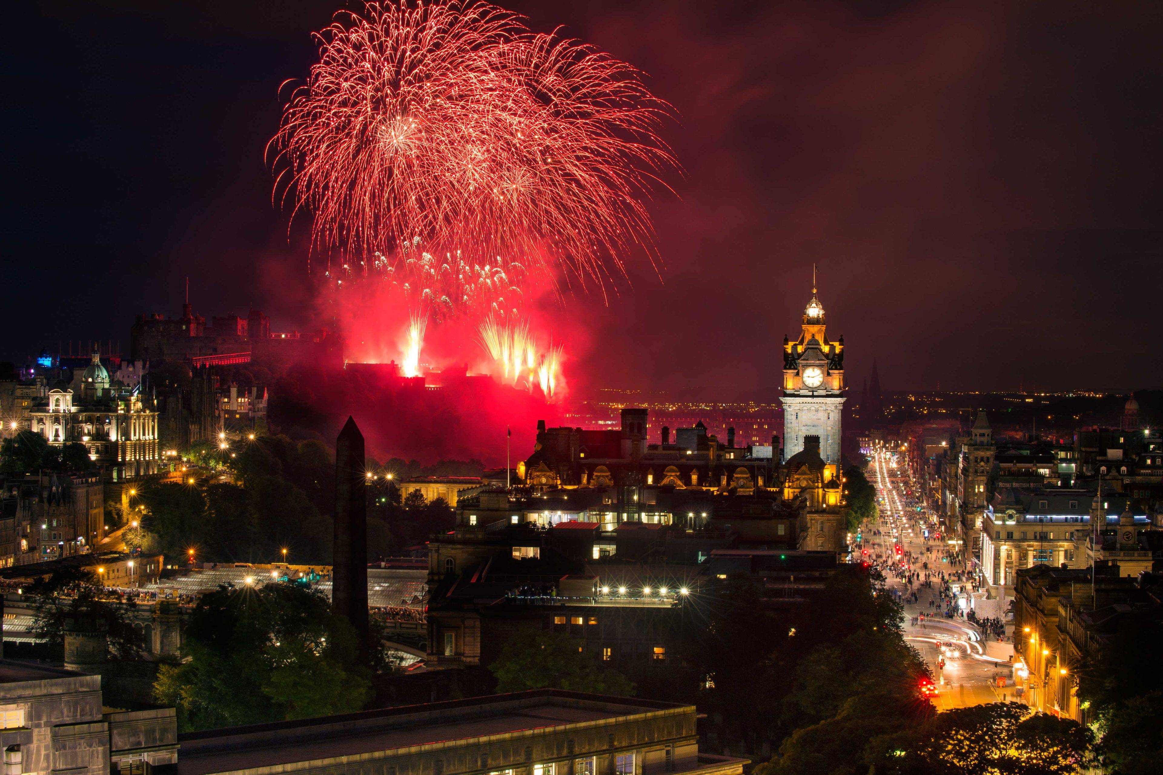 Hogmanay : Réveillon festif à Édimbourg