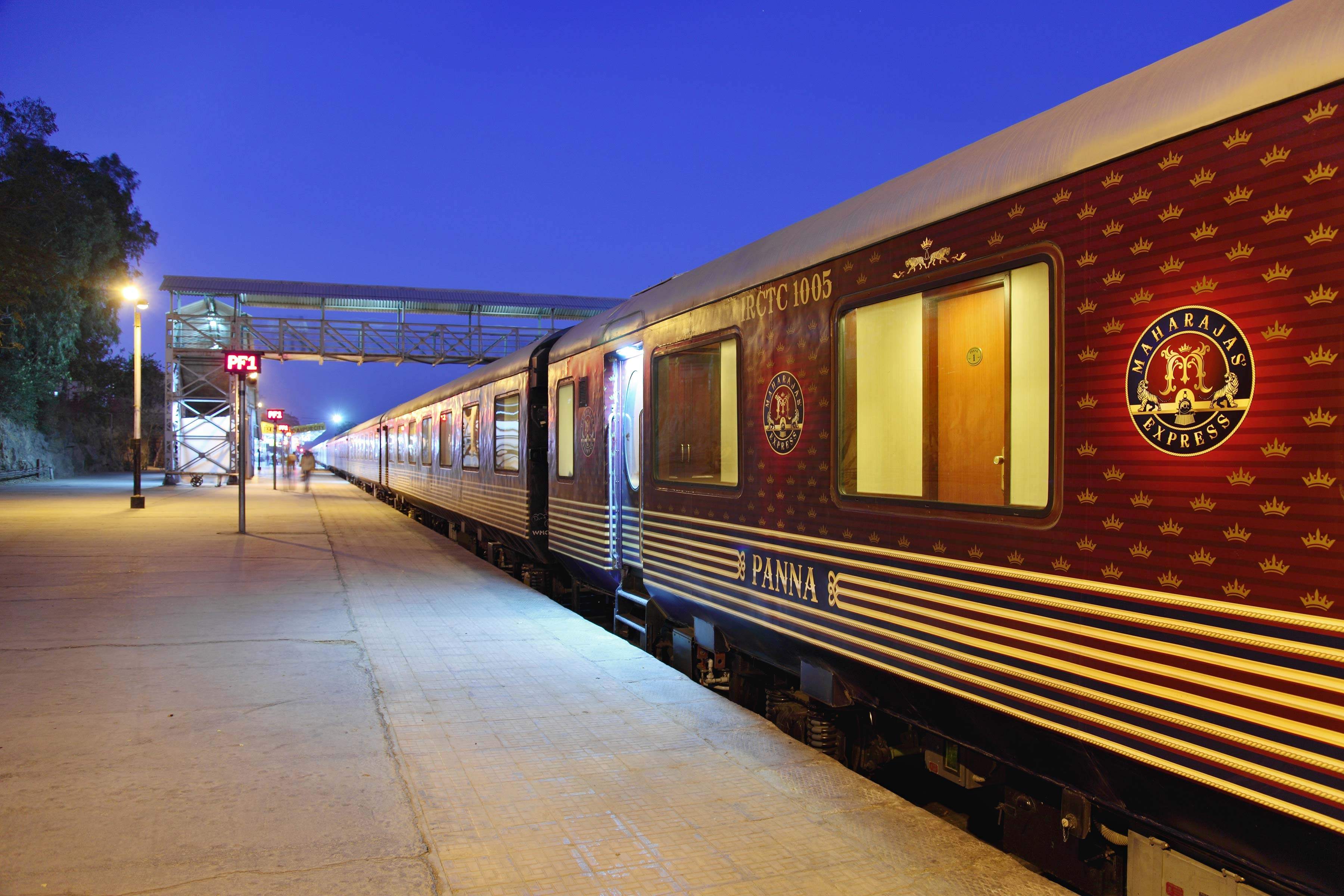 The Indian Splendour: Viaggio in India con il treno di lusso Maharajas' Express