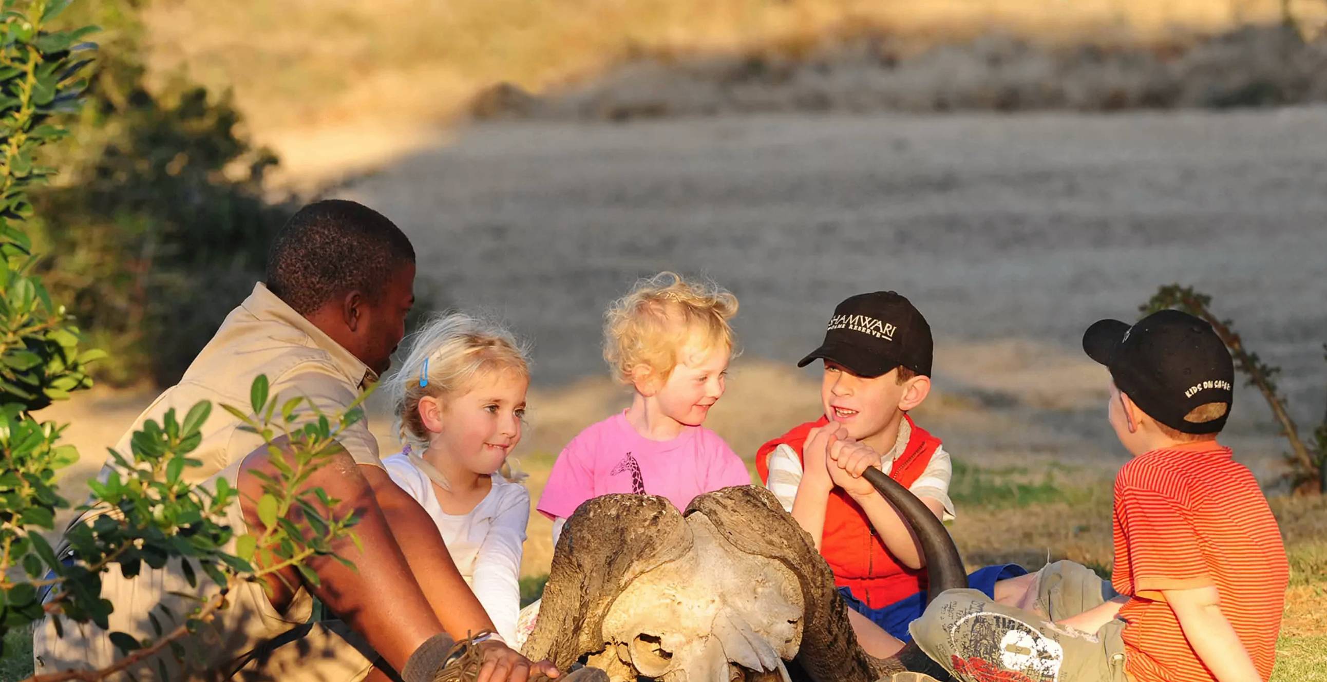 Kapstadt und malariafreie 'Big 5' Safari für die ganze Familie in Südafrikas Ostkap