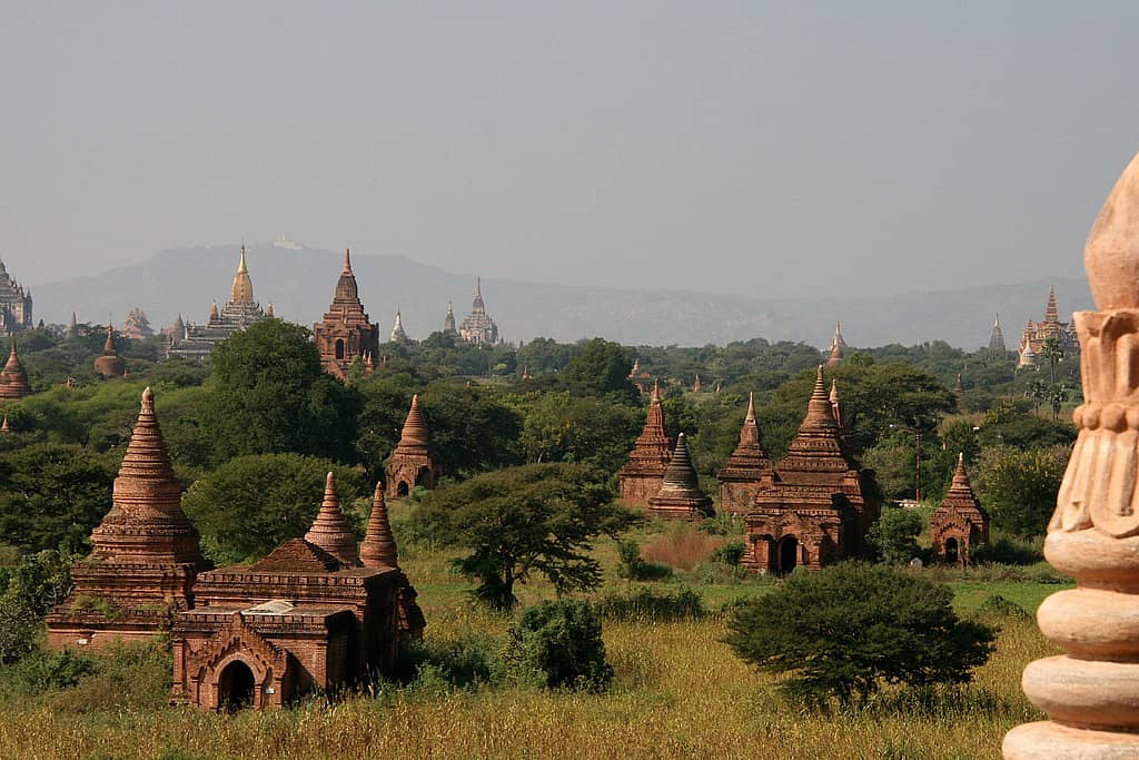 Croisière à travers les paysages spectaculaires de l’Irrawaddy