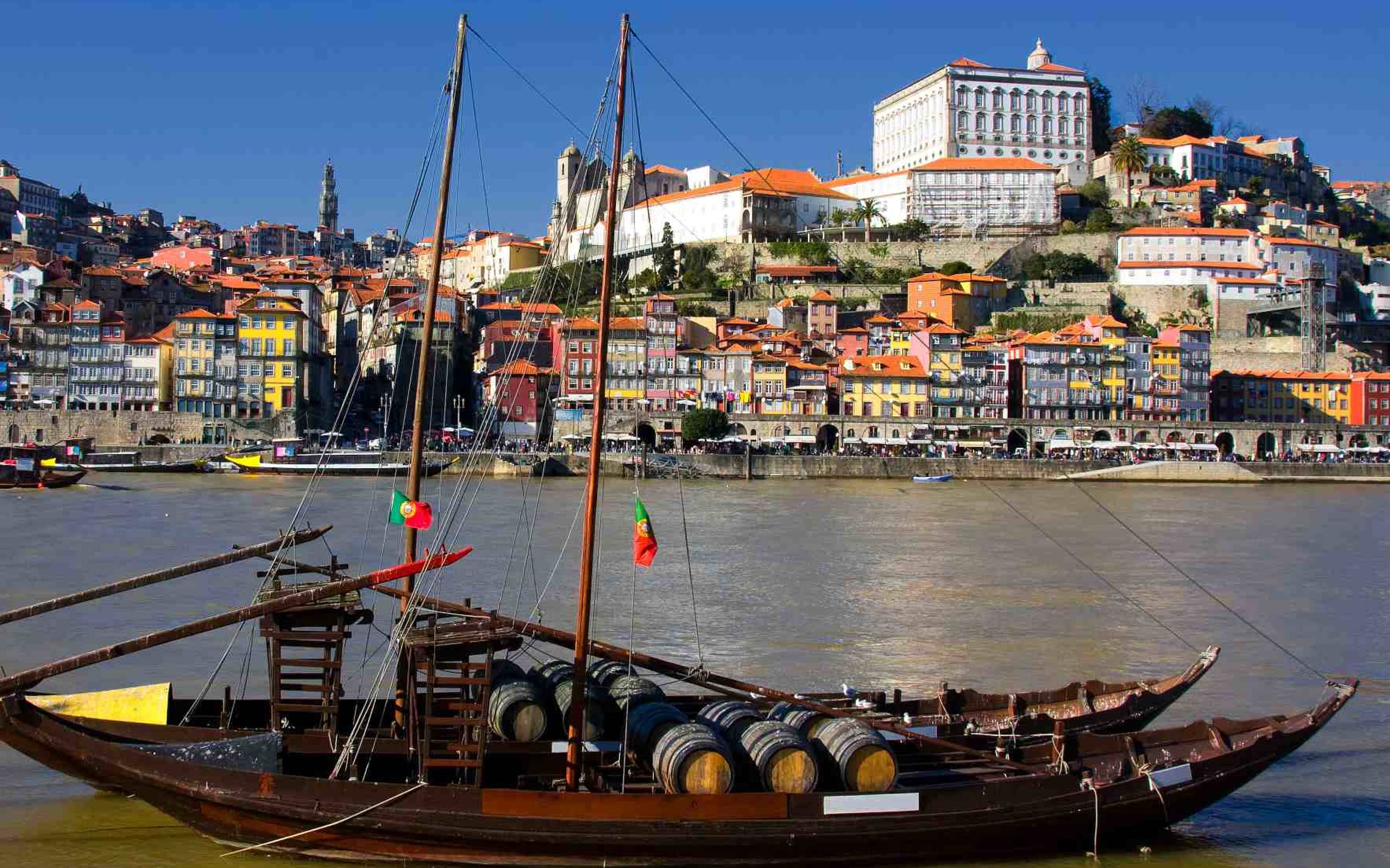 „Cidade Invicta“: Porto, die unbesiegte Stadt 