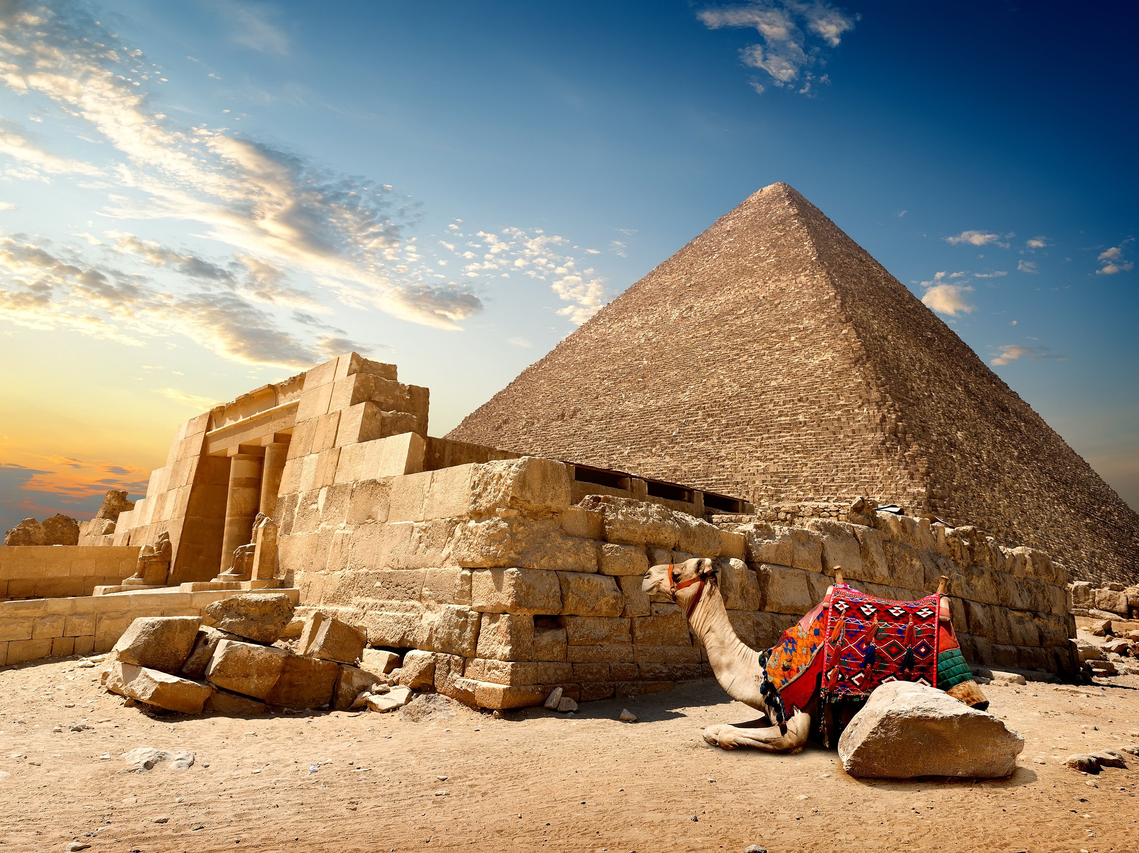Les pyramides et le Nil en dahabieh