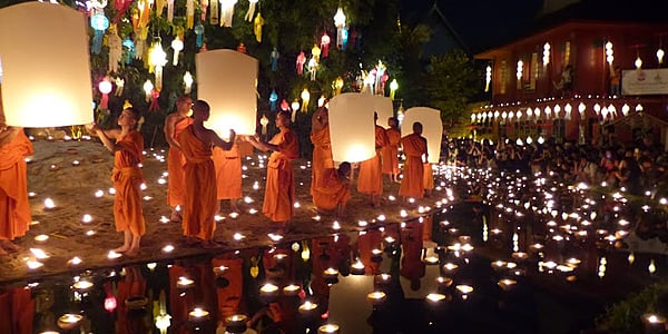 The Yi Peng Festival at the Wat Phan Tao